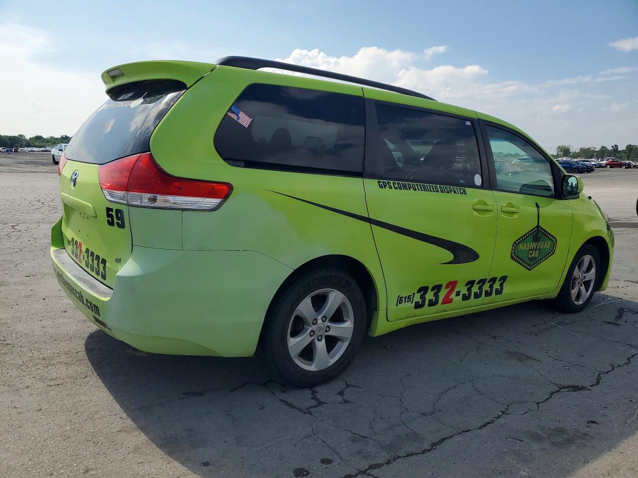 2012 Toyota Sienna Le Green vin: 5TDKK3DC3CS190757