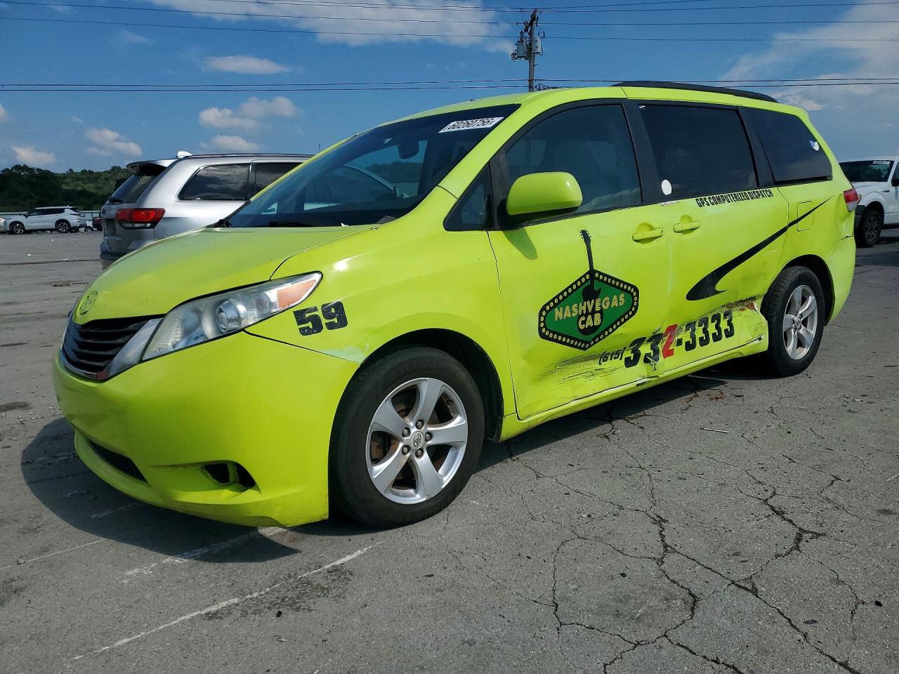 2012 Toyota Sienna Le Green vin: 5TDKK3DC3CS190757