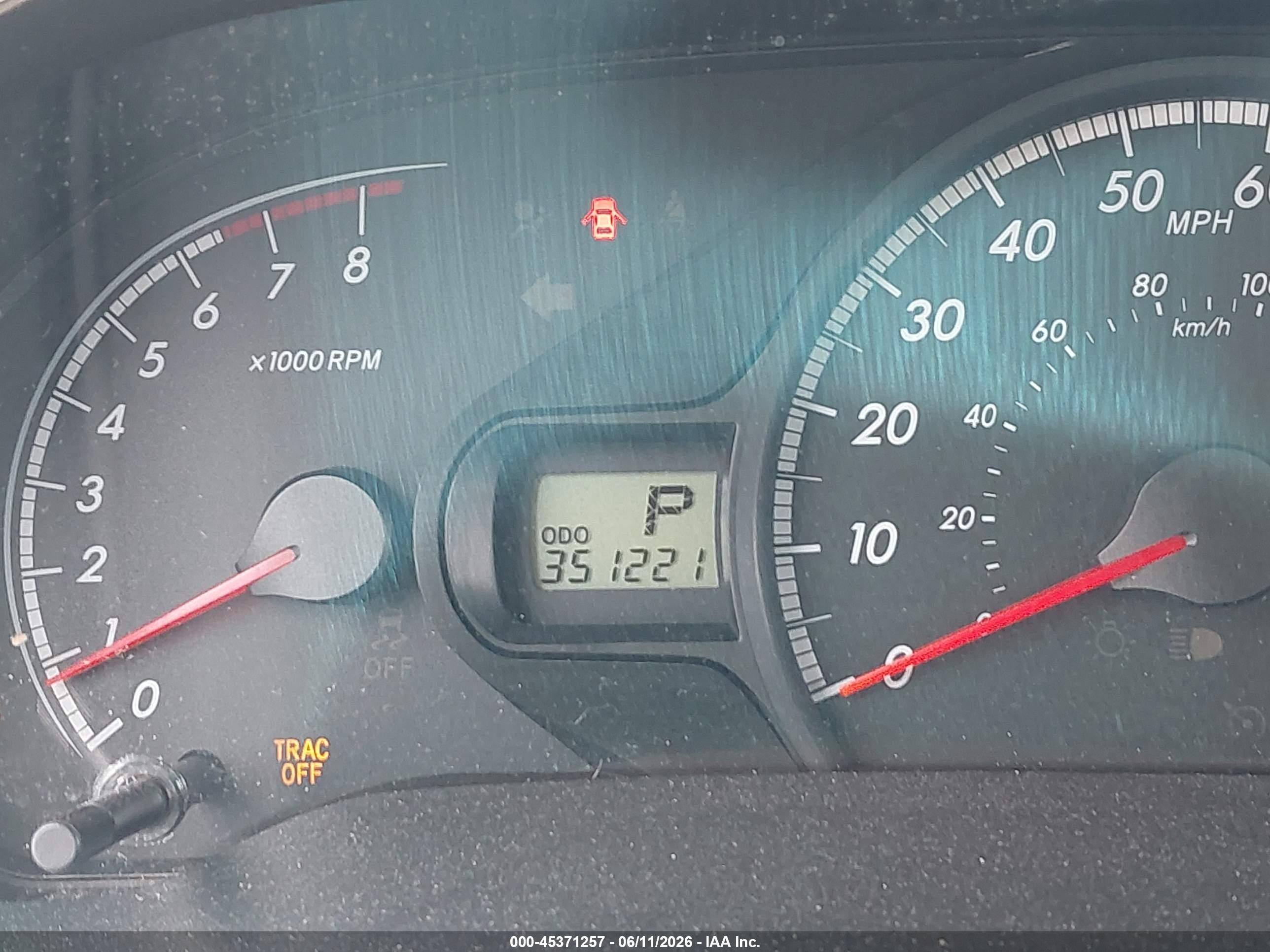 2012 Toyota Sienna Le V6 8 Passenger Зеленый vin: 5TDKK3DC3CS223790