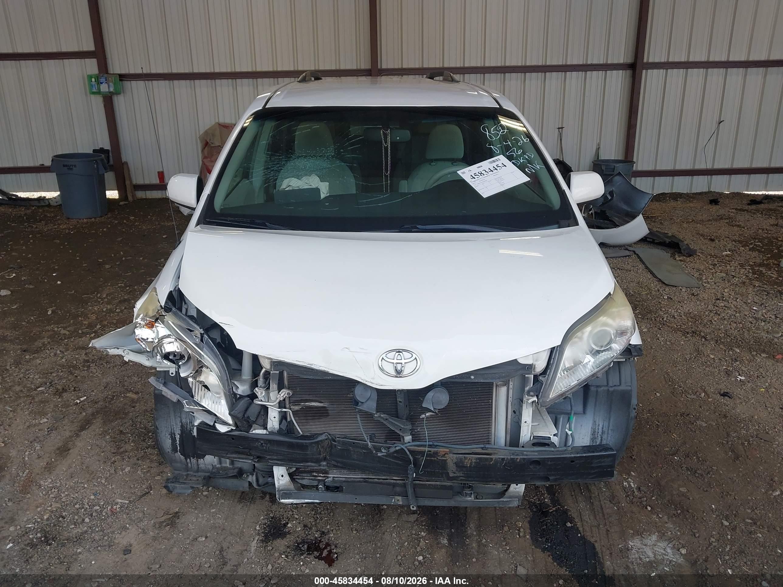 2013 Toyota Sienna Le V6 8 Passenger White vin: 5TDKK3DC3DS288592