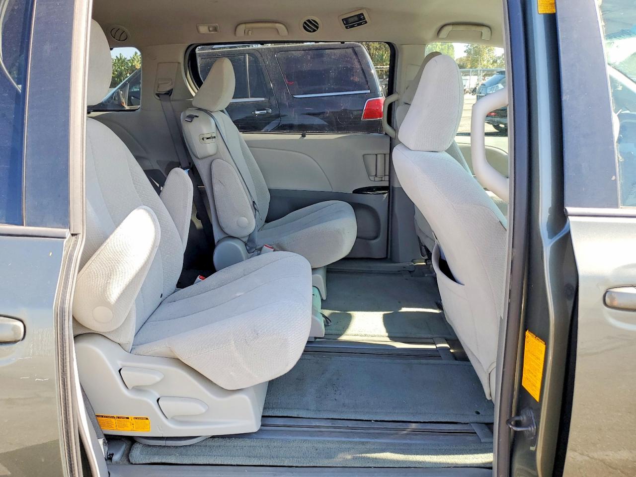 2013 Toyota Sienna Le Gray vin: 5TDKK3DC3DS302944