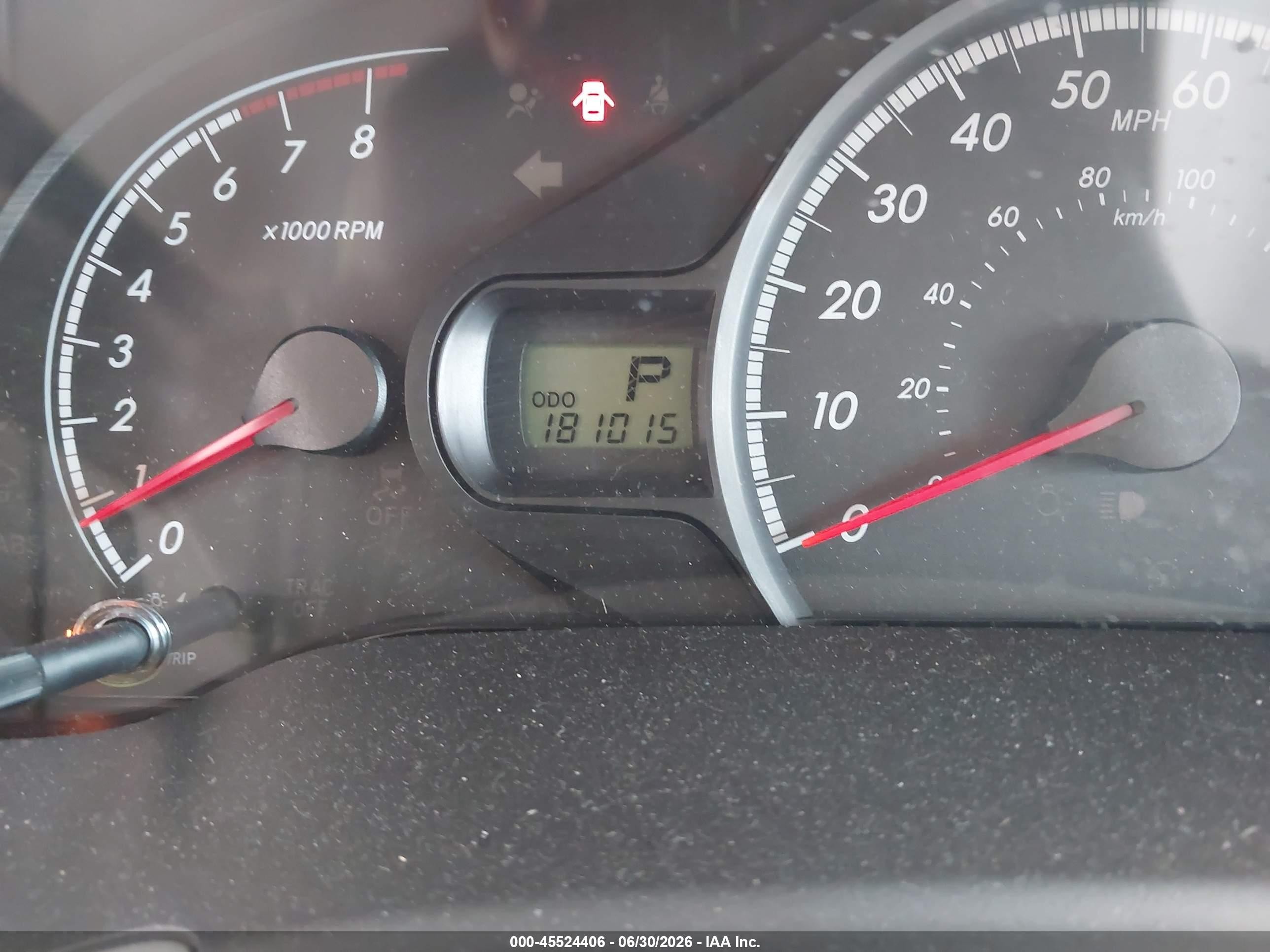 2013 Toyota Sienna Le V6 8 Passenger Silver vin: 5TDKK3DC3DS316391