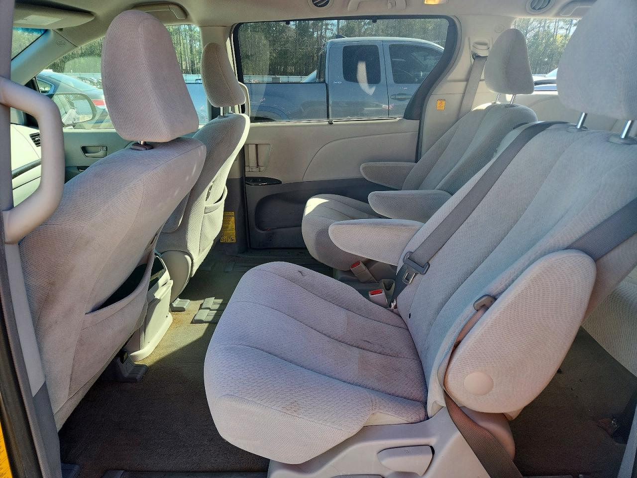 2013 Toyota Sienna Gray vin: 5TDKK3DC3DS337693