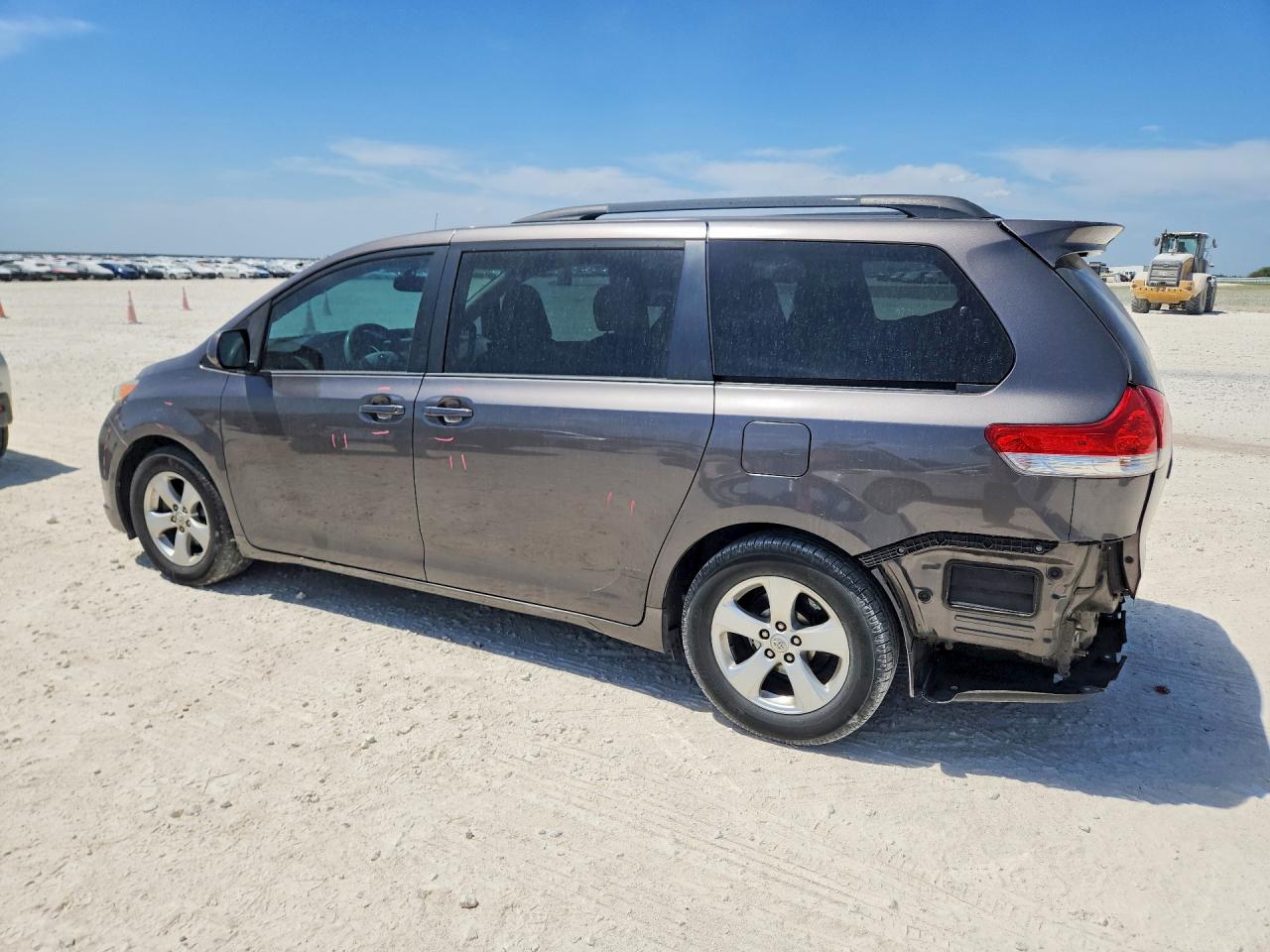 2013 Toyota Sienna Le Gray vin: 5TDKK3DC3DS377871