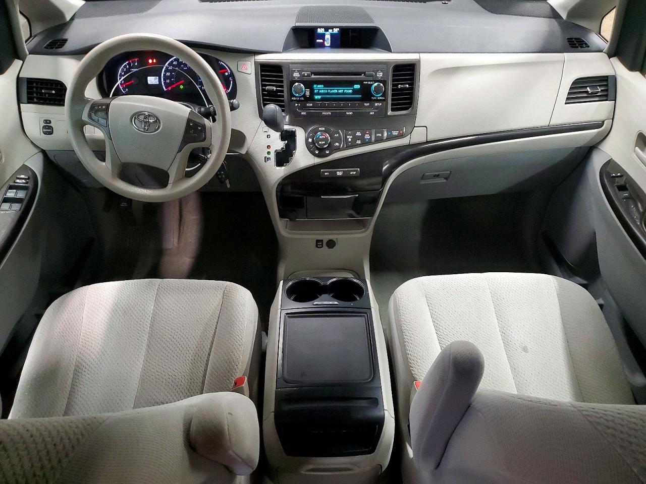 2013 Toyota Sienna Le Gray vin: 5TDKK3DC3DS389762