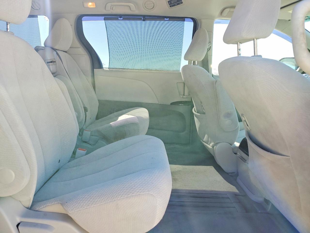 2013 Toyota Sienna Le Gray vin: 5TDKK3DC3DS397649