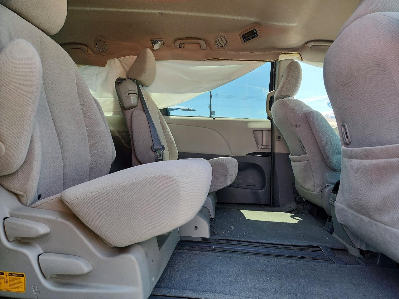 2013 Toyota Sienna Le Серый vin: 5TDKK3DC3DS400792