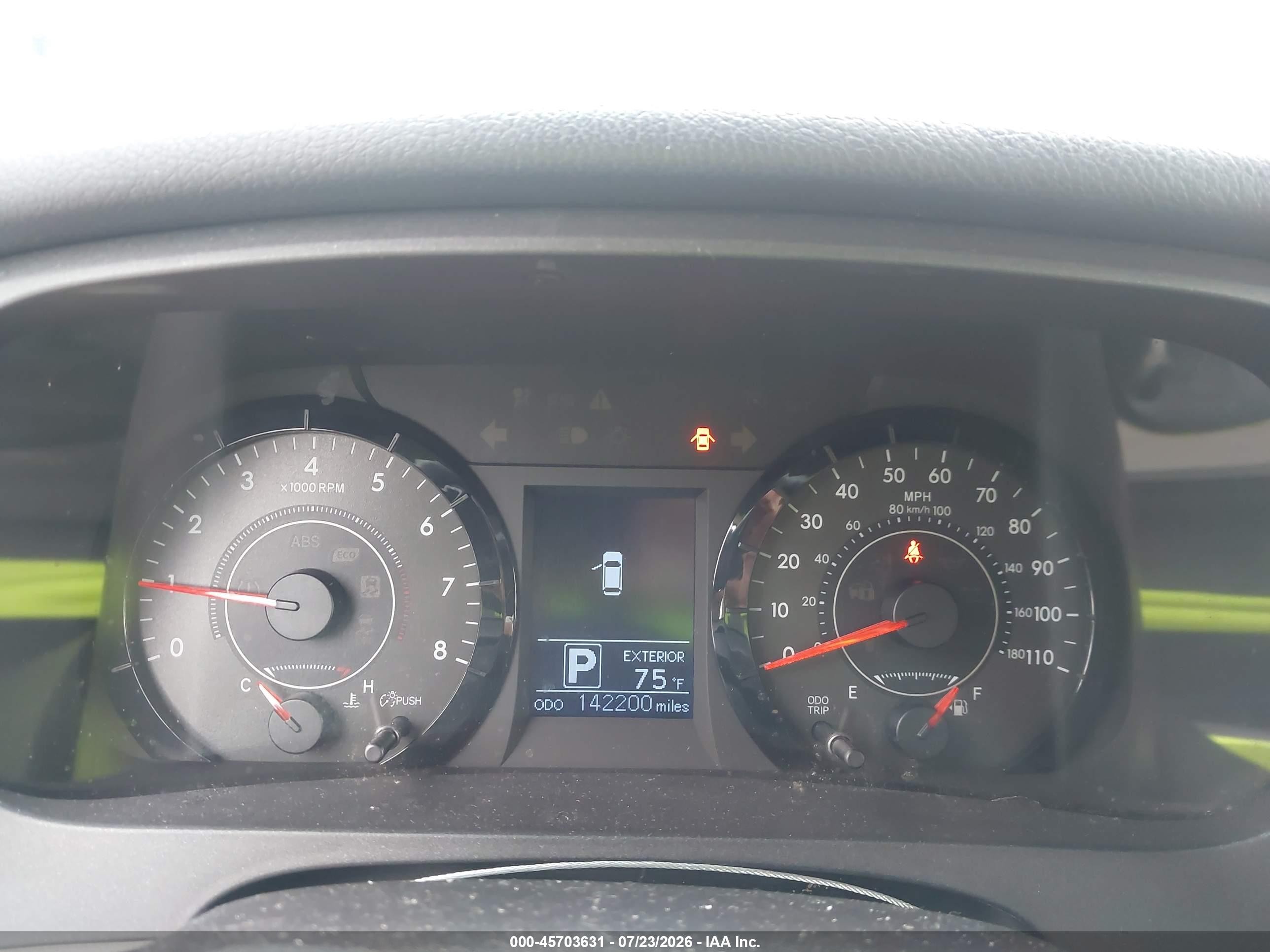 2015 Toyota Sienna Le 8 Passenger Gray vin: 5TDKK3DC3FS527867