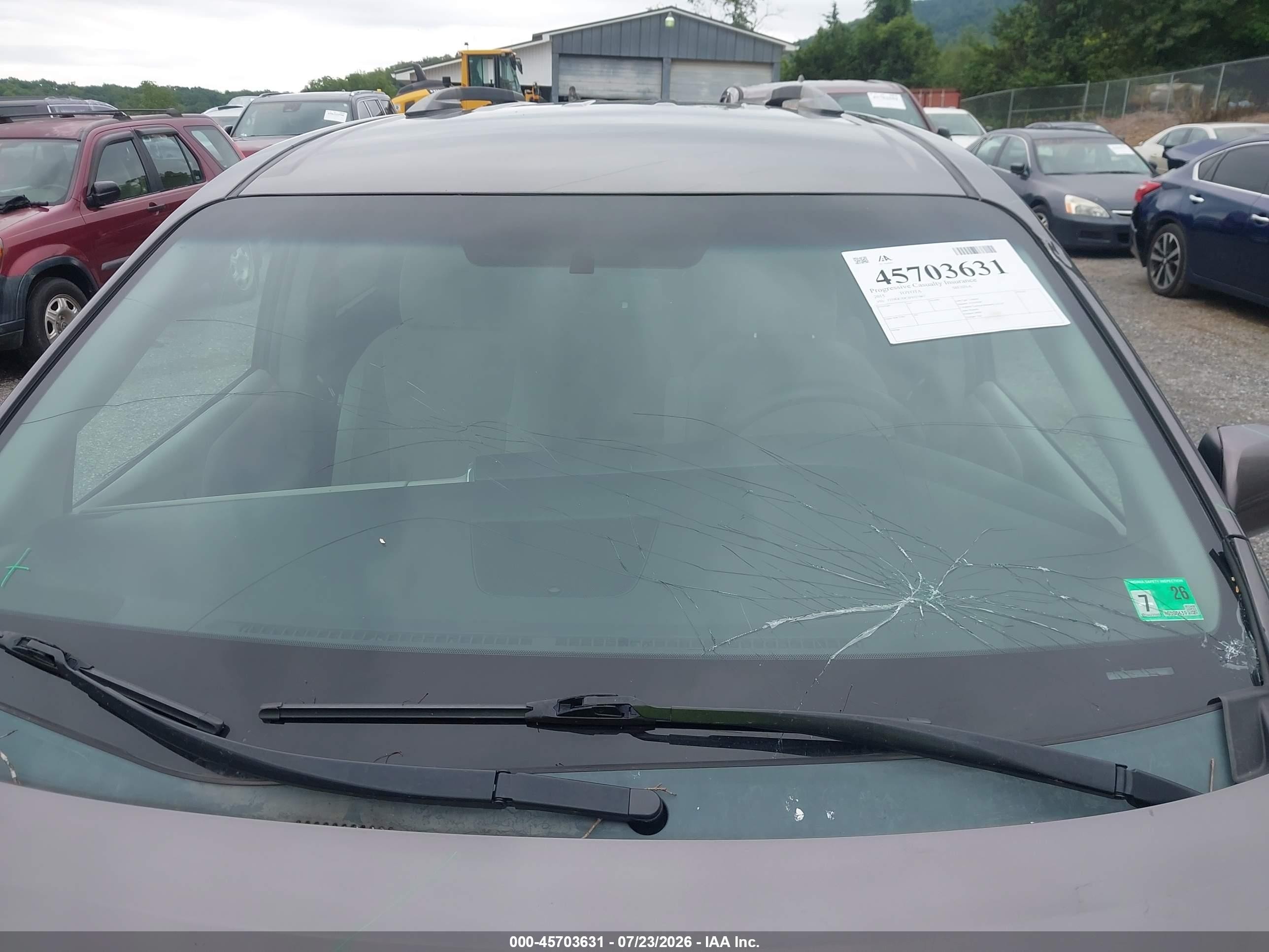 2015 Toyota Sienna Le 8 Passenger Gray vin: 5TDKK3DC3FS527867