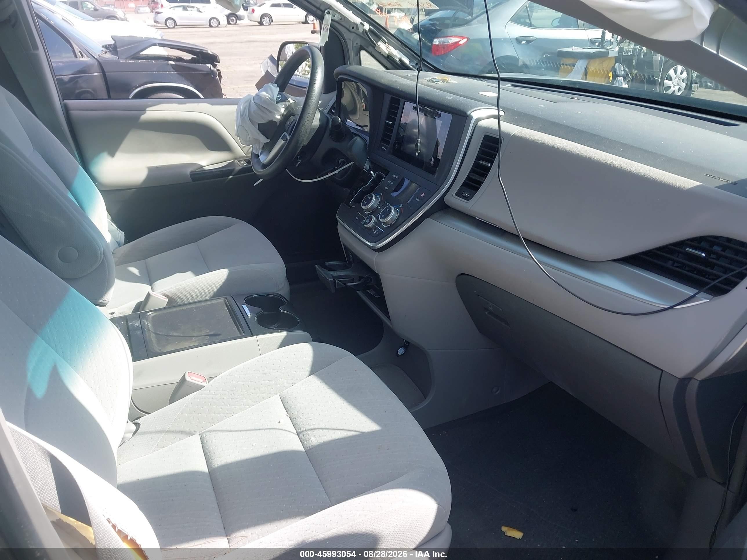 2015 Toyota Sienna Le 8 Passenger Gray vin: 5TDKK3DC3FS634045