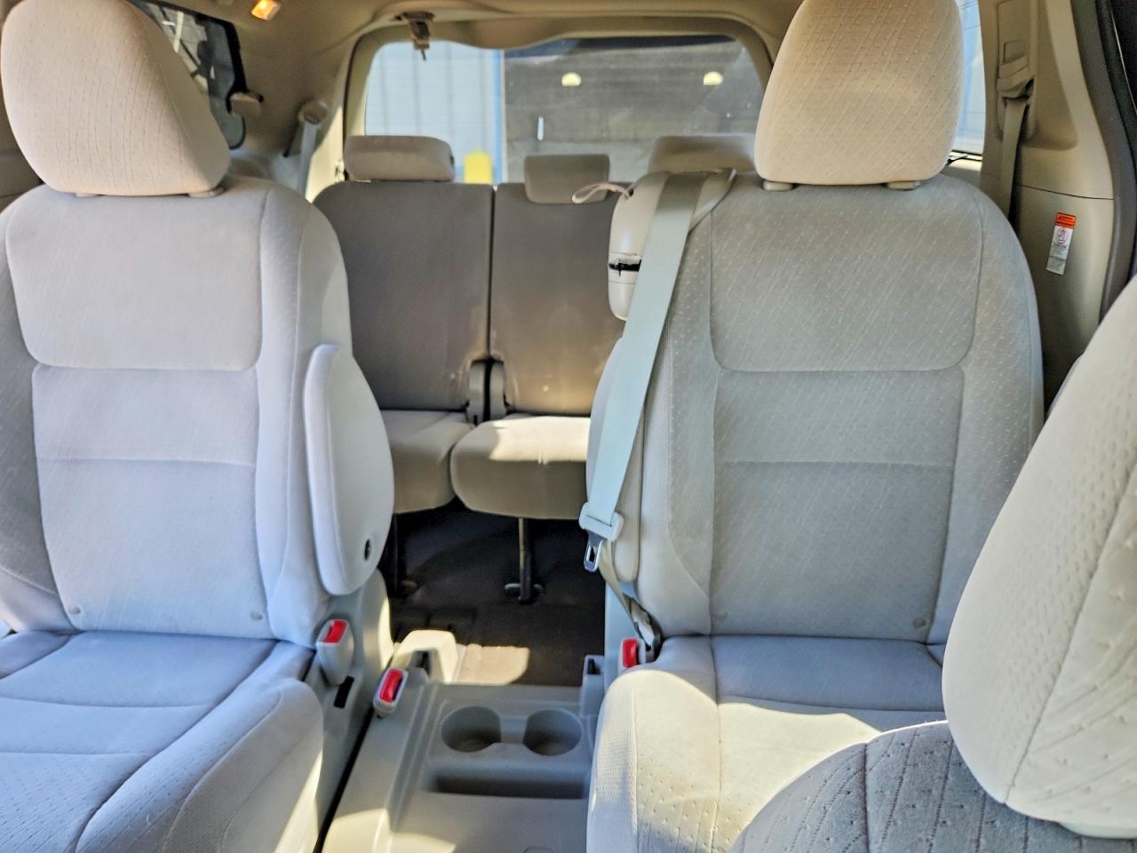 2015 Toyota Sienna Le Beige vin: 5TDKK3DC3FS647555