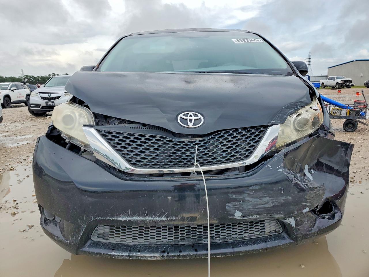 2015 Toyota Sienna Le Черный vin: 5TDKK3DC3FS678353