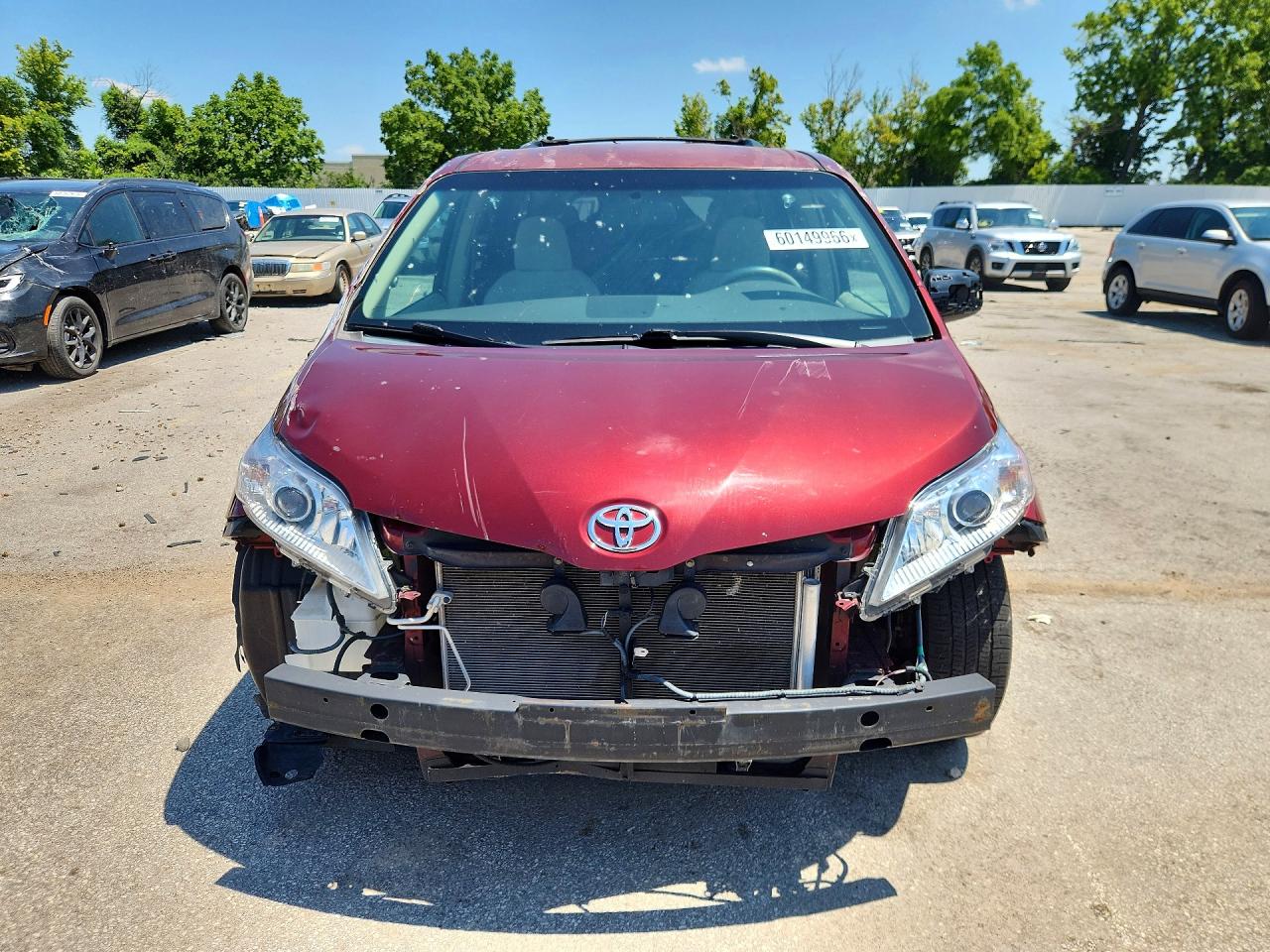 2011 Toyota Sienna Le Maroon vin: 5TDKK3DC4BS130260