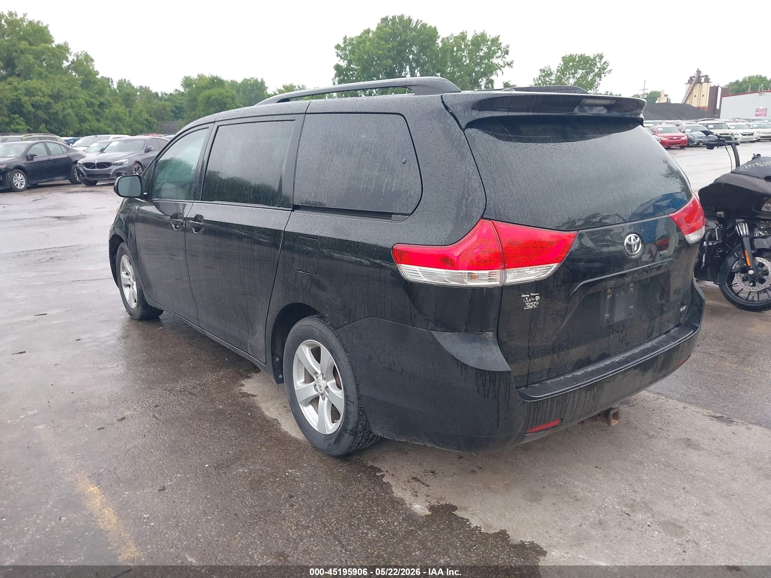 2012 Toyota Sienna Le V6 8 Passenger Black vin: 5TDKK3DC4CS183493