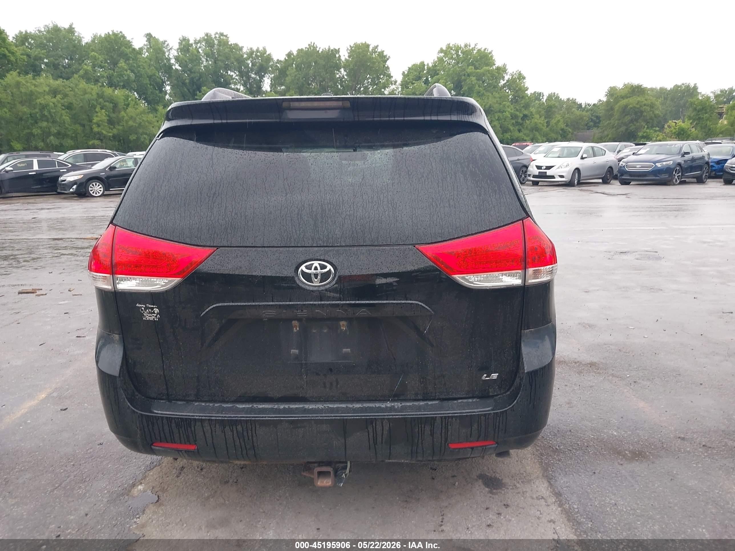 2012 Toyota Sienna Le V6 8 Passenger Black vin: 5TDKK3DC4CS183493