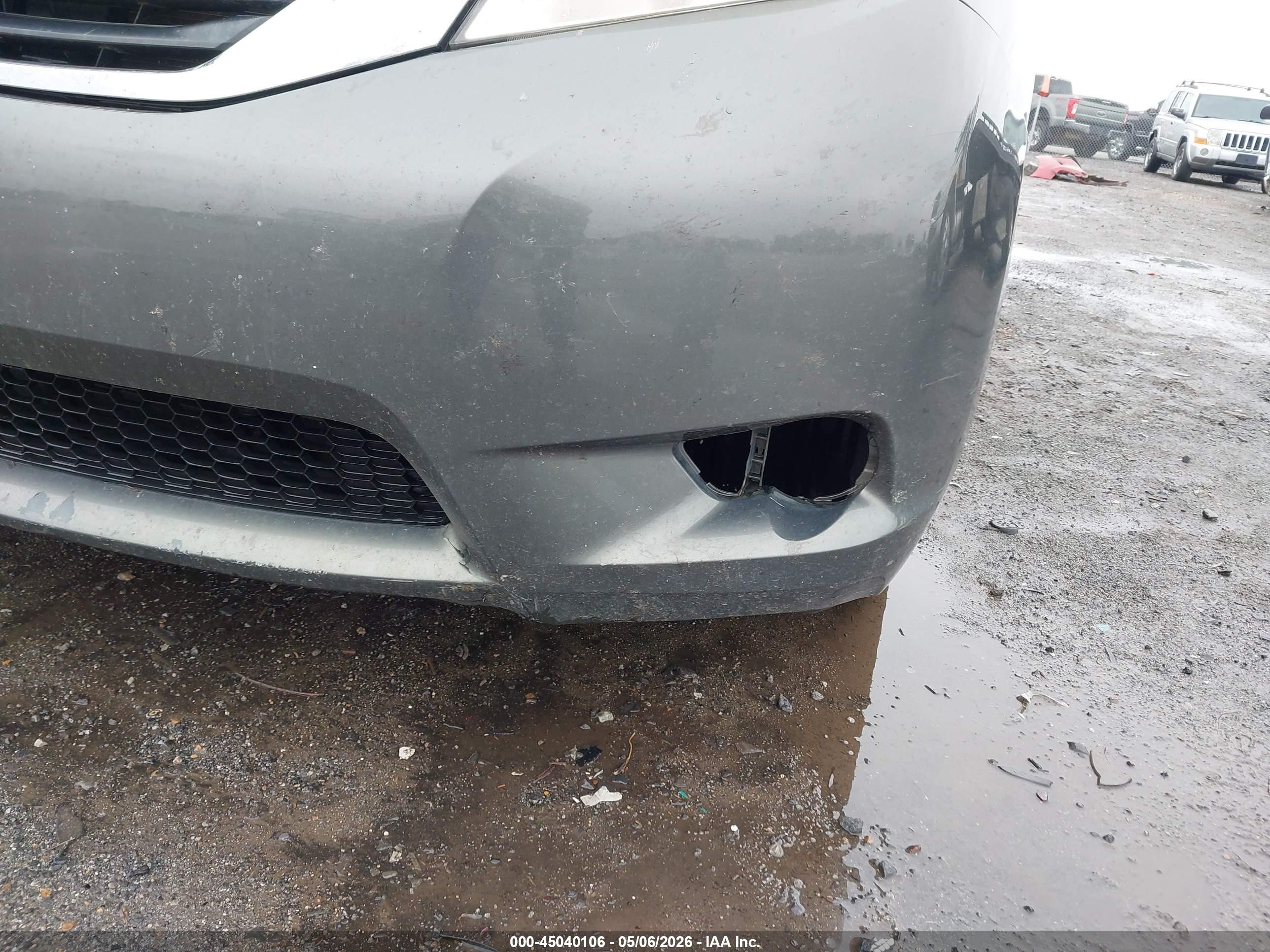 2012 Toyota Sienna Le V6 8 Passenger Серый vin: 5TDKK3DC4CS188581