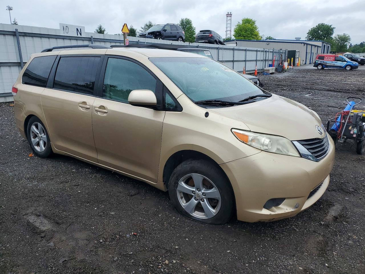 2012 Toyota Sienna Le Gold vin: 5TDKK3DC4CS194512