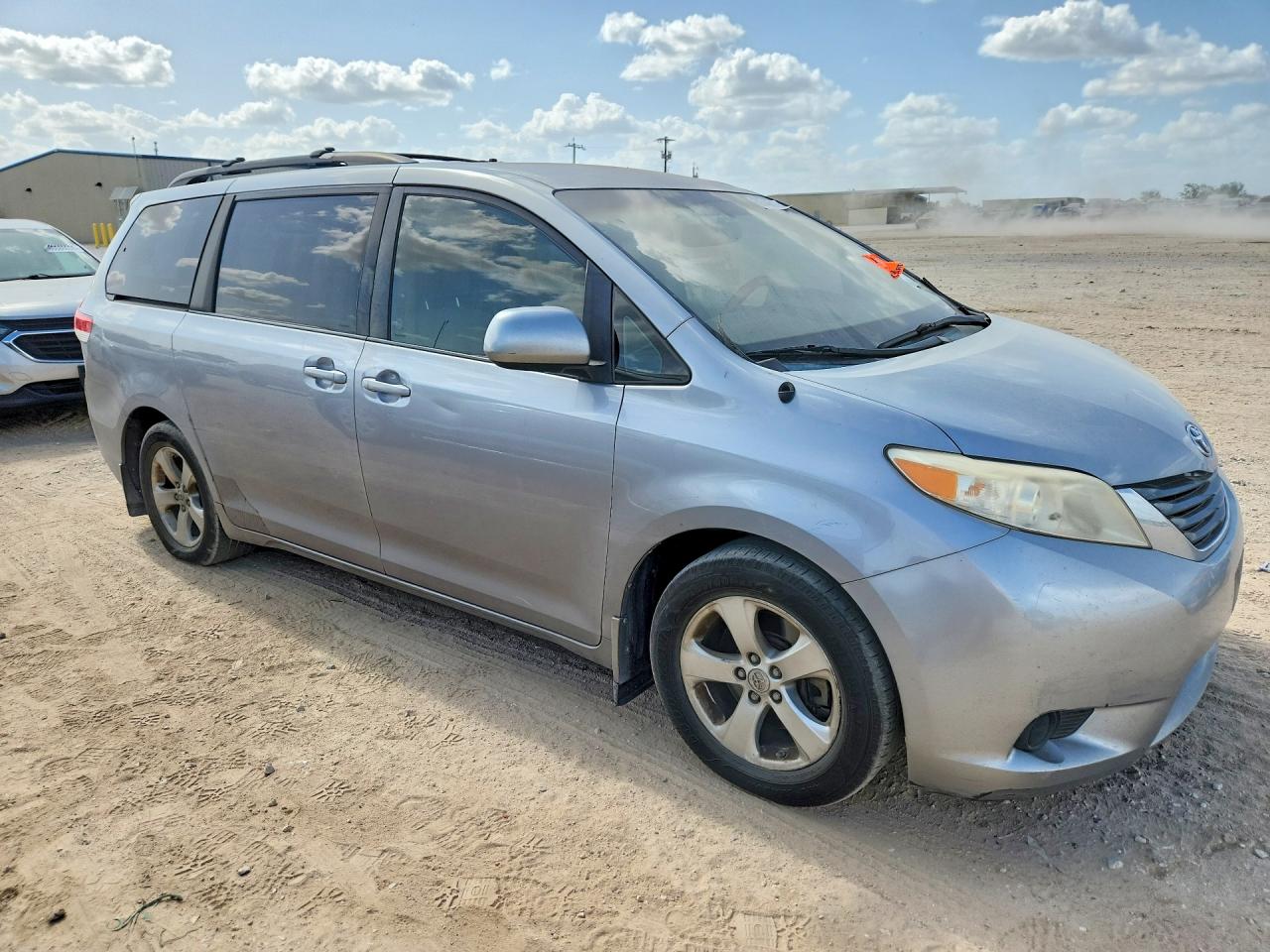 2012 Toyota Sienna Le Silver vin: 5TDKK3DC4CS196373