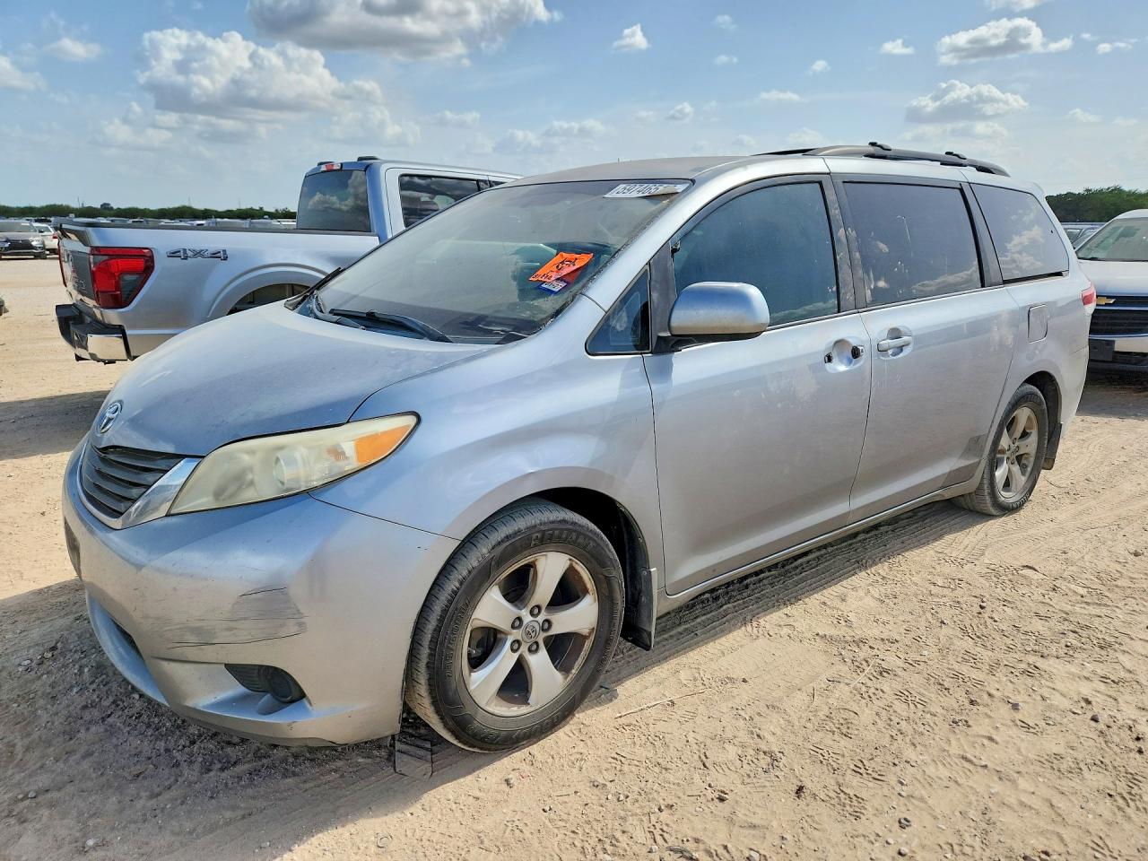 2012 Toyota Sienna Le Silver vin: 5TDKK3DC4CS196373