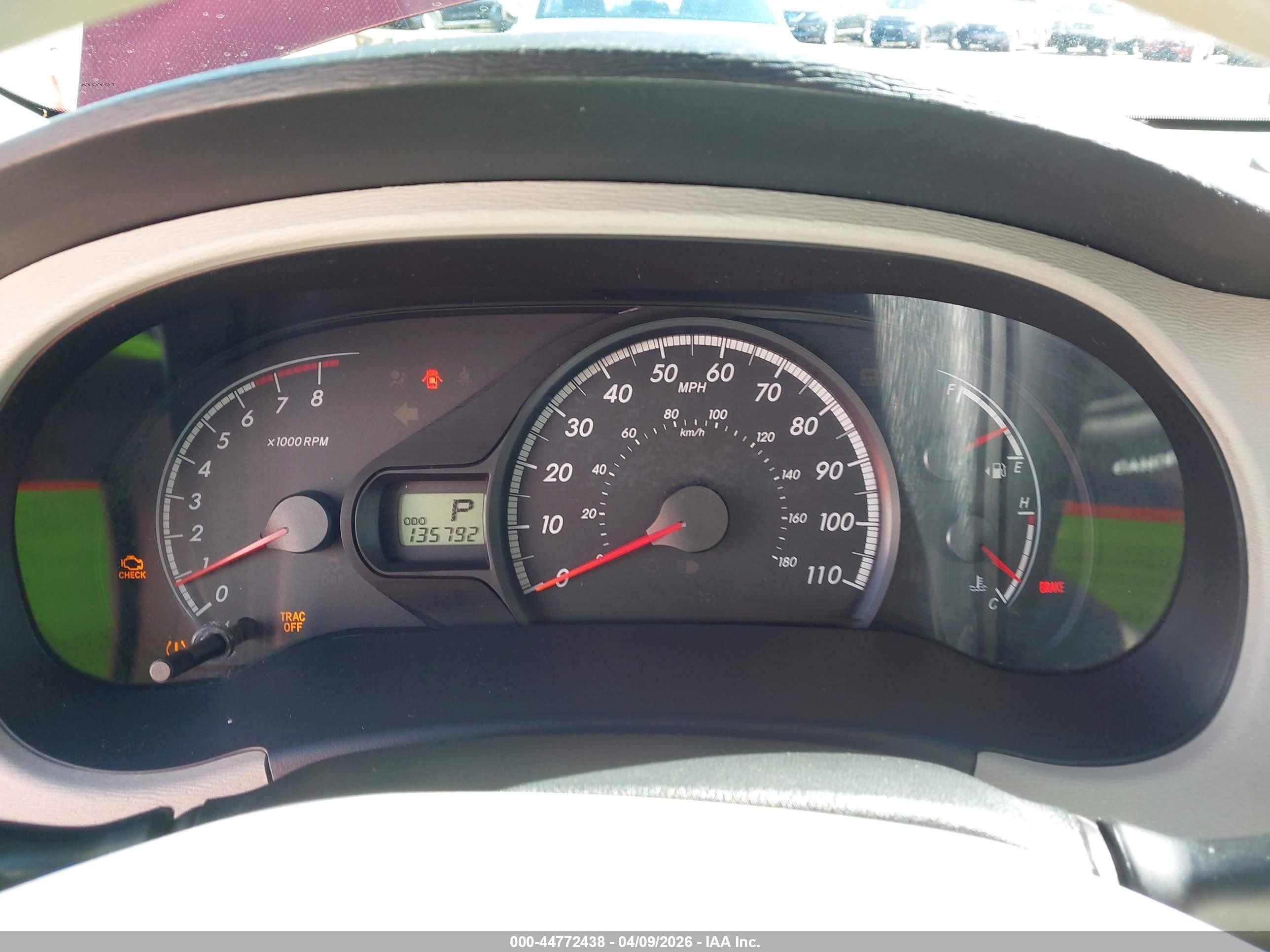 2012 Toyota Sienna Le V6 8 Passenger Red vin: 5TDKK3DC4CS199760