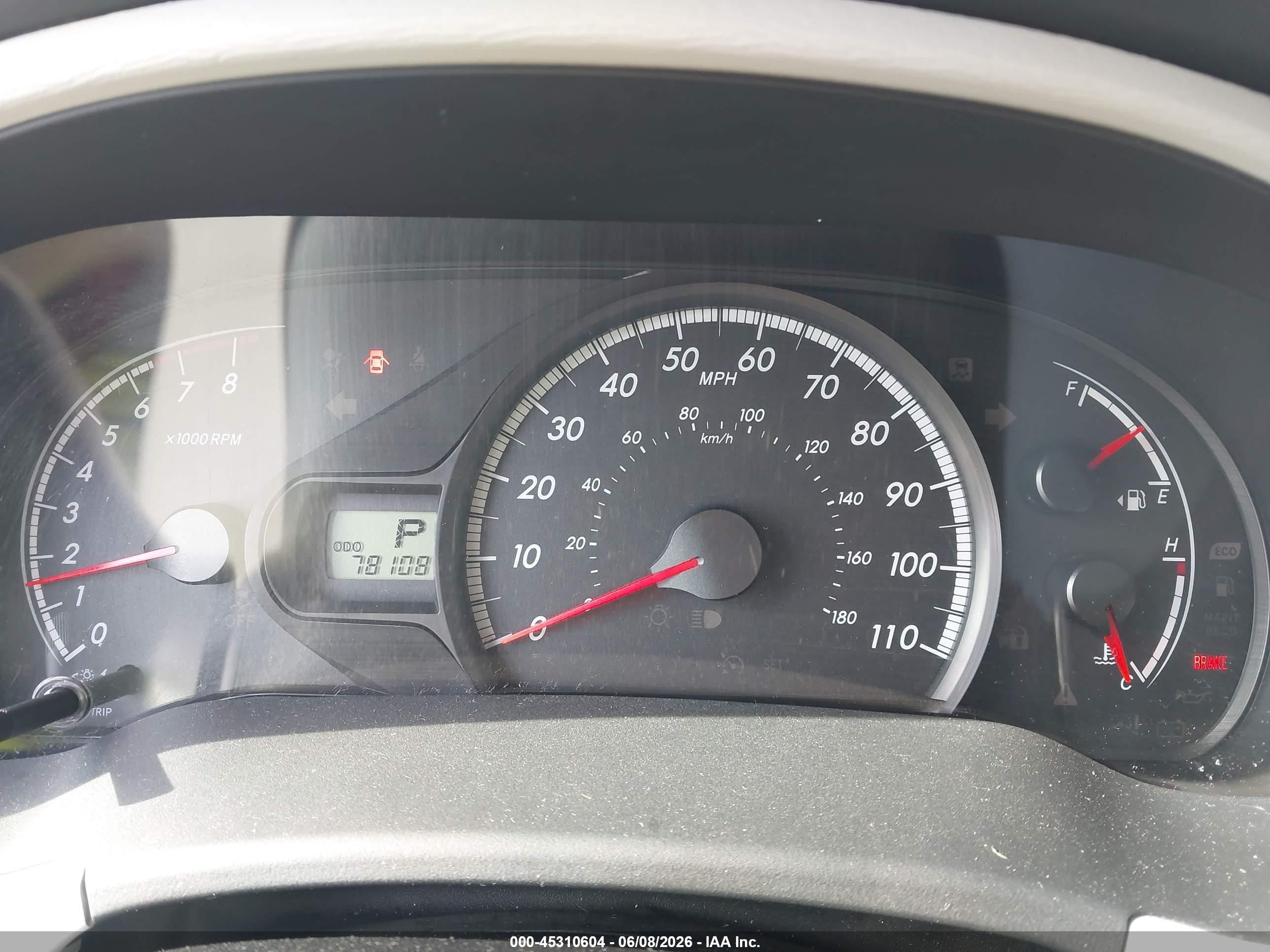 2012 Toyota Sienna Le V6 8 Passenger Gray vin: 5TDKK3DC4CS225905