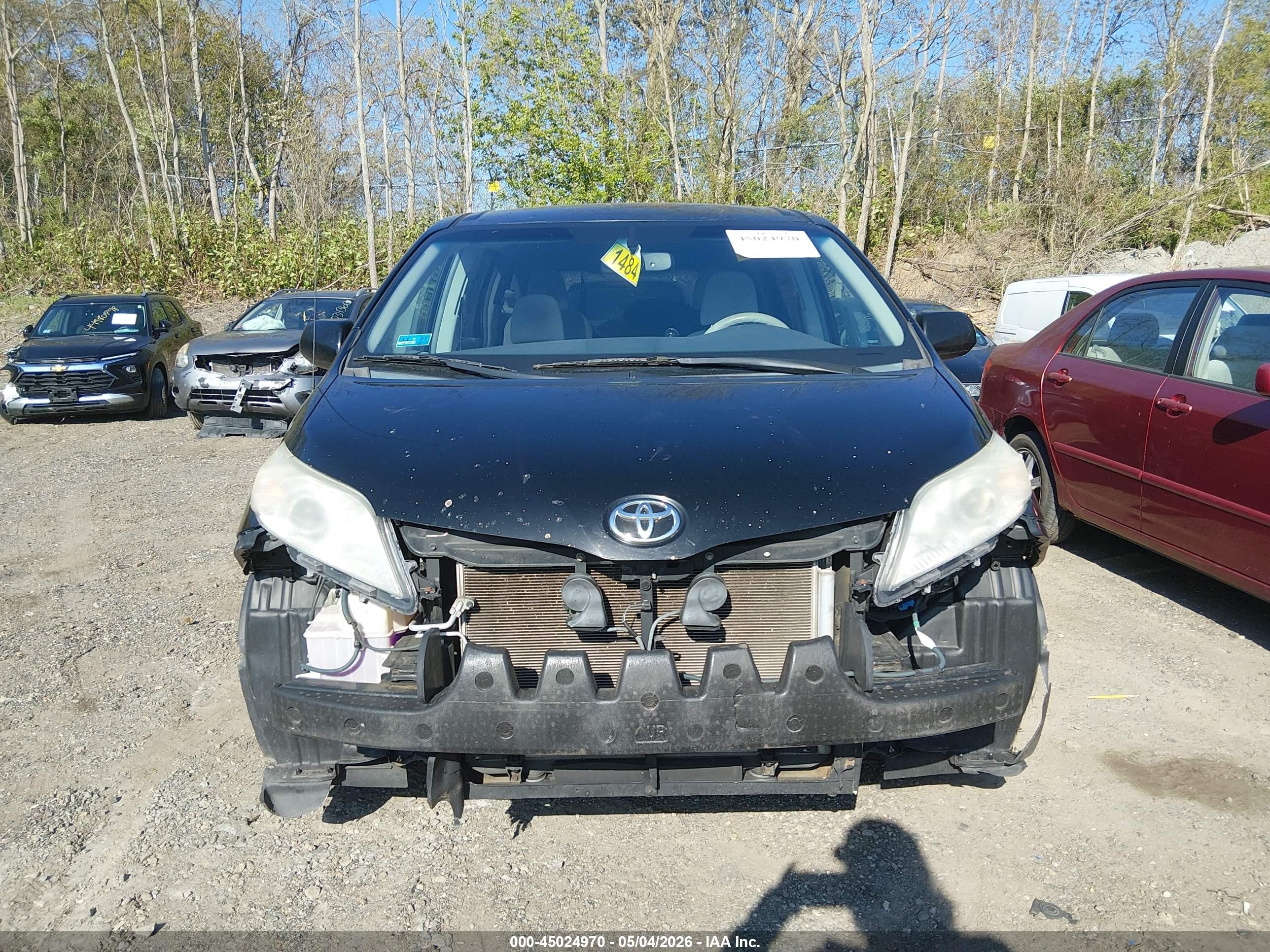2012 Toyota Sienna Le V6 8 Passenger Черный vin: 5TDKK3DC4CS253591