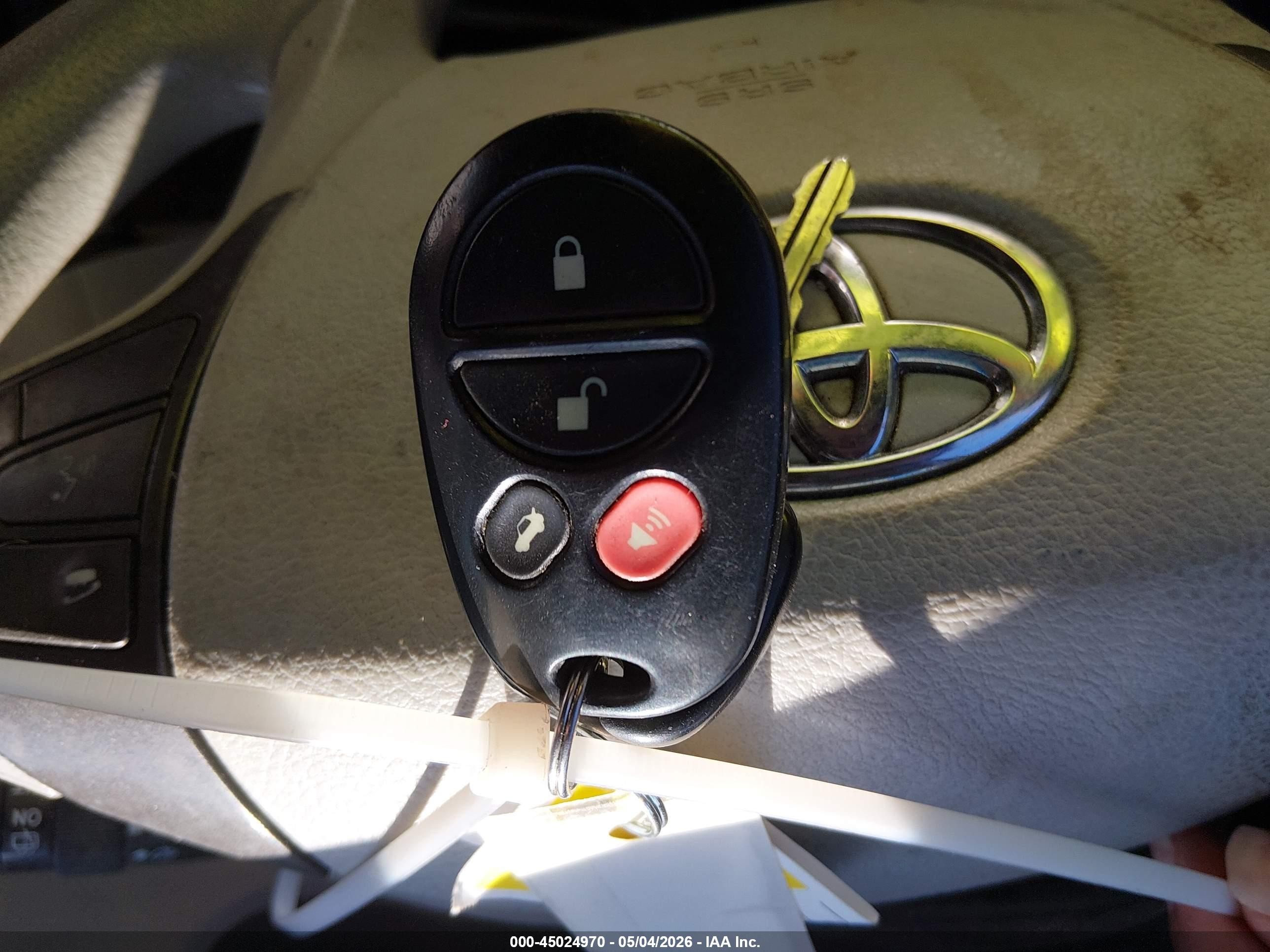 2012 Toyota Sienna Le V6 8 Passenger Черный vin: 5TDKK3DC4CS253591