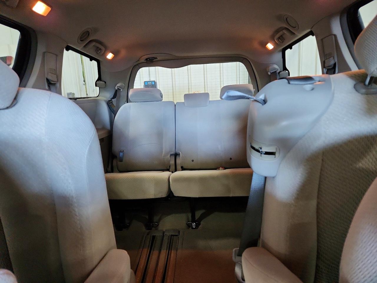 2013 Toyota Sienna Le Gray vin: 5TDKK3DC4DS404592