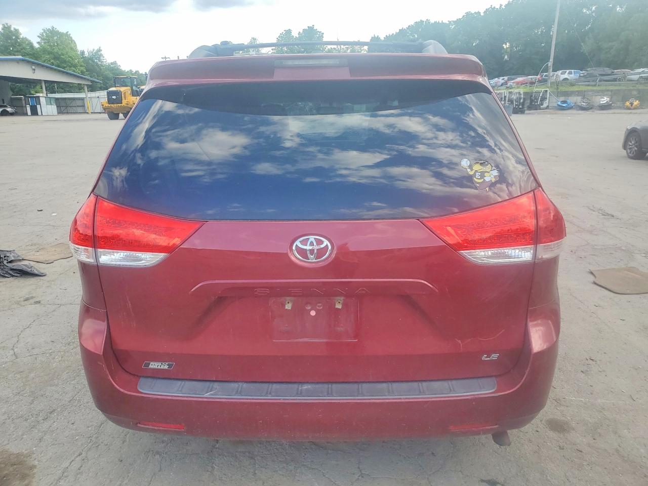 2014 Toyota Sienna Le Red vin: 5TDKK3DC4ES460890