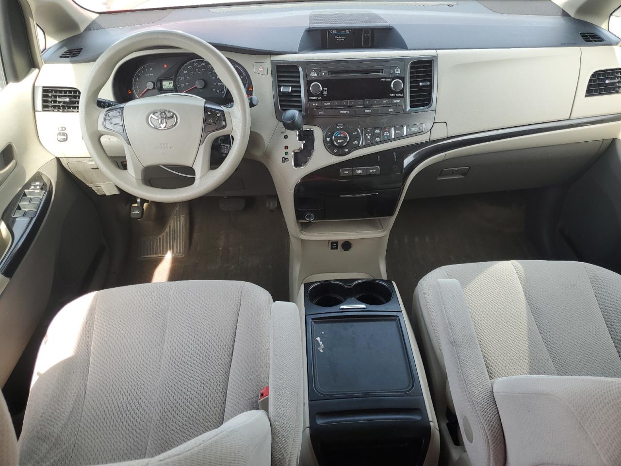 2014 Toyota Sienna Le Red vin: 5TDKK3DC4ES502748
