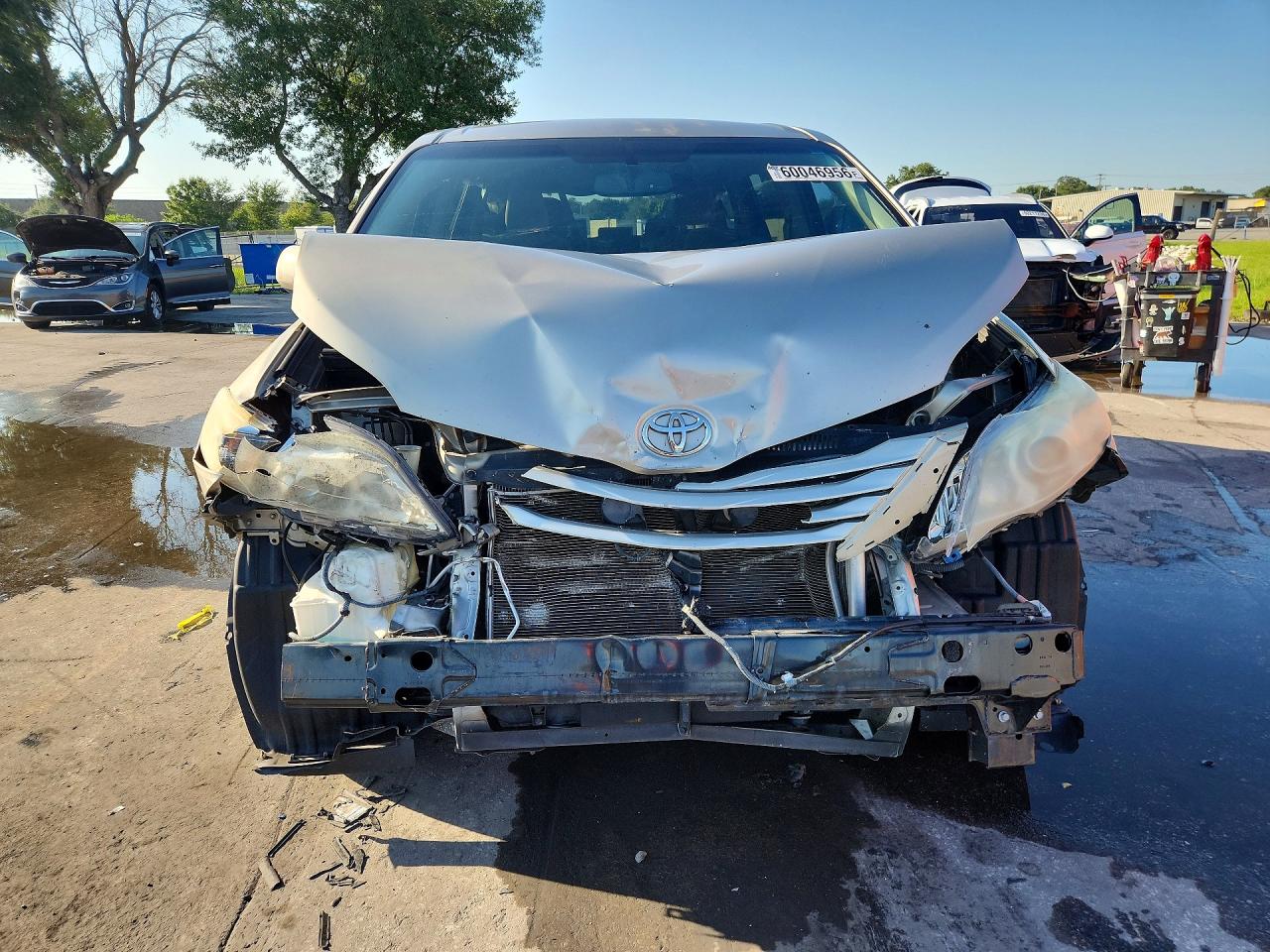 2015 Toyota Sienna Le Tan vin: 5TDKK3DC4FS555788