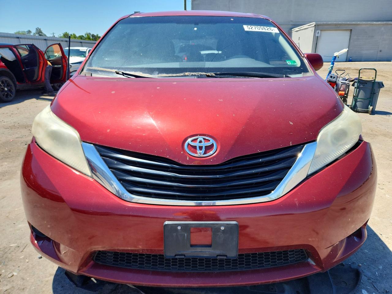 2011 Toyota Sienna Le Red vin: 5TDKK3DC5BS085040