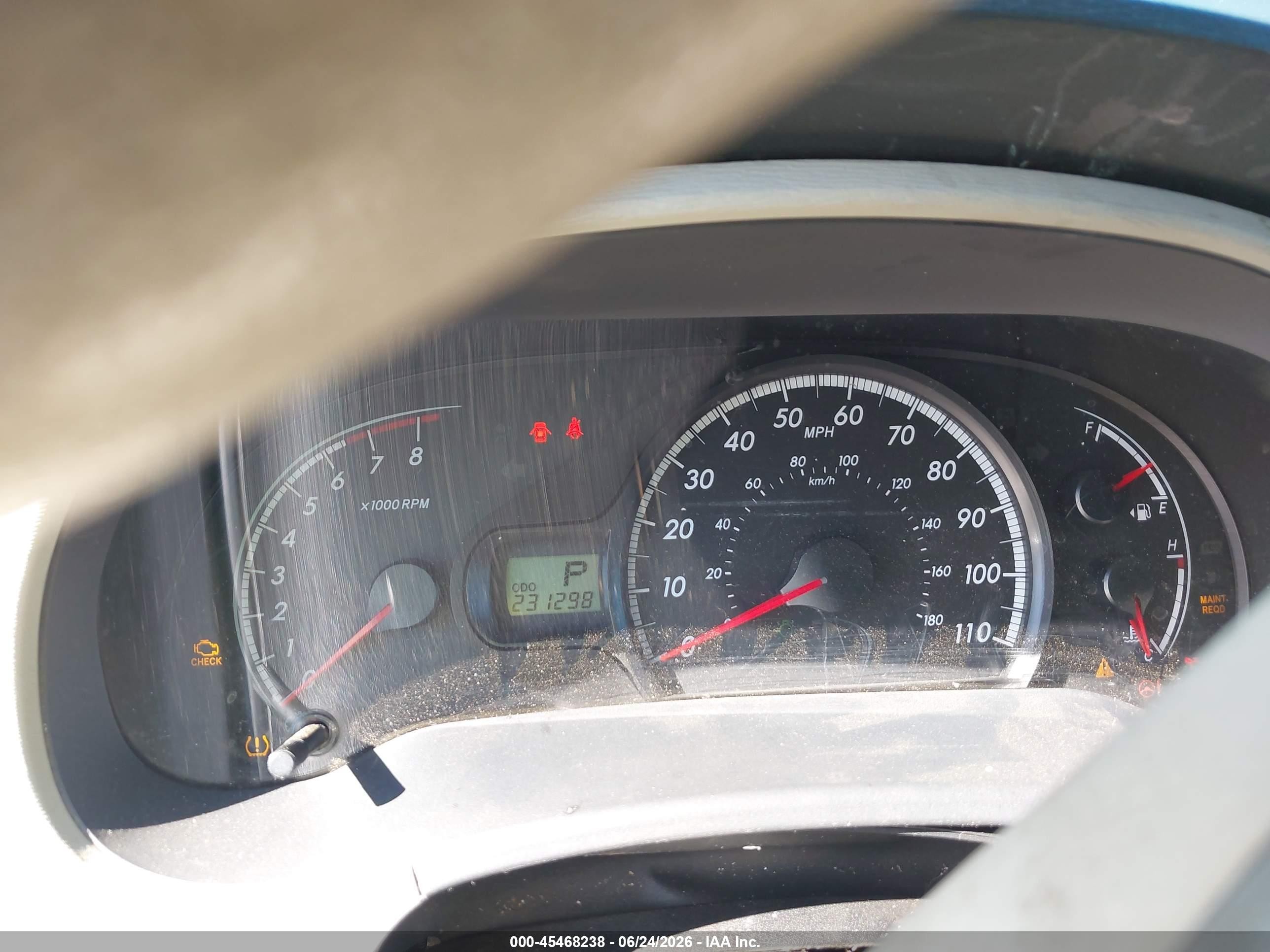 2011 Toyota Sienna Le V6 Зеленый vin: 5TDKK3DC5BS095390