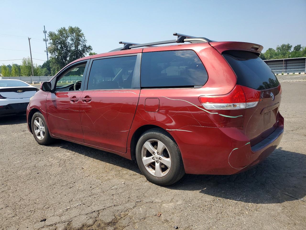2012 Toyota Sienna Le Red vin: 5TDKK3DC5CS224875