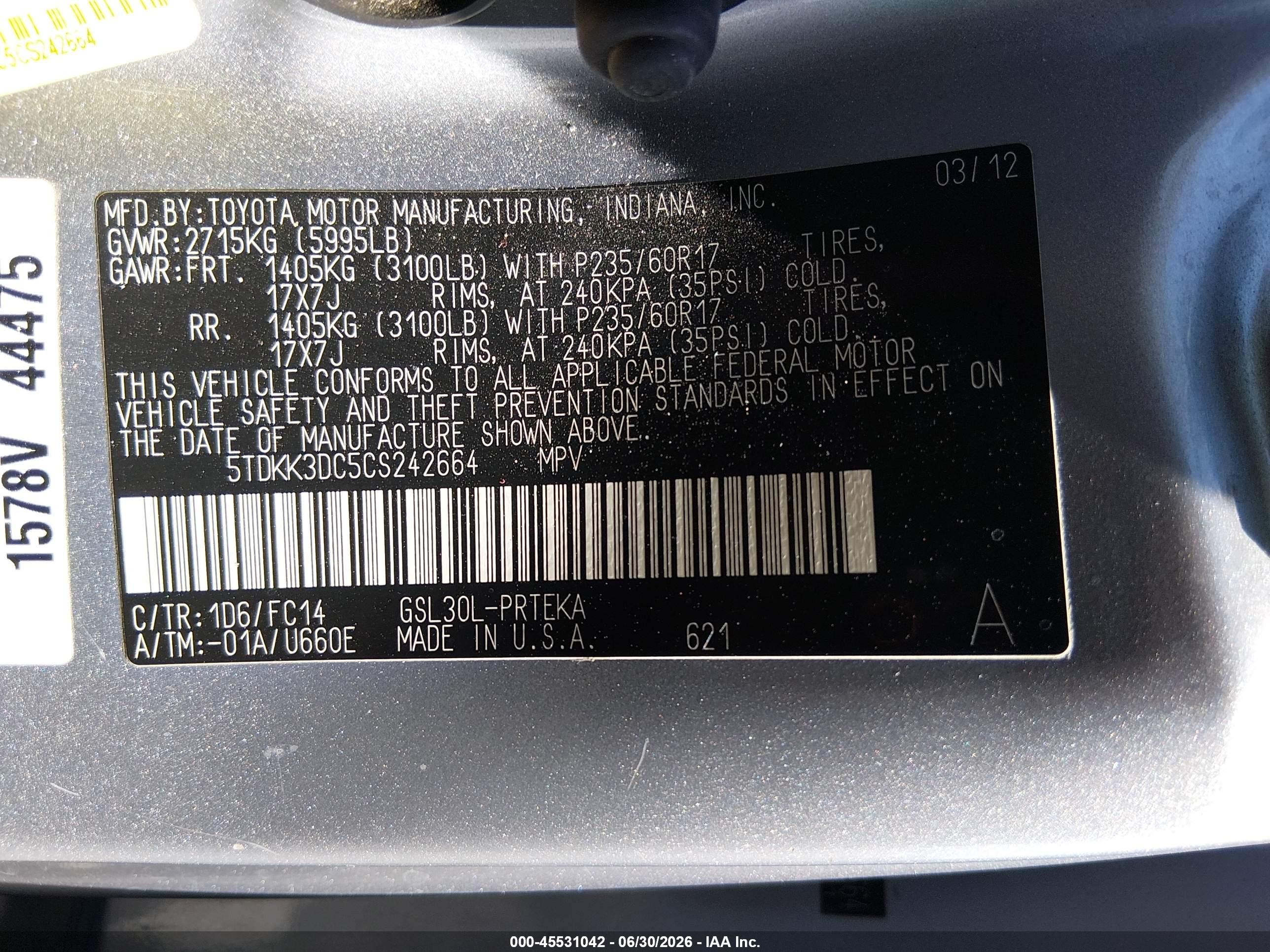 2012 Toyota Sienna Le V6 8 Passenger Silver vin: 5TDKK3DC5CS242664