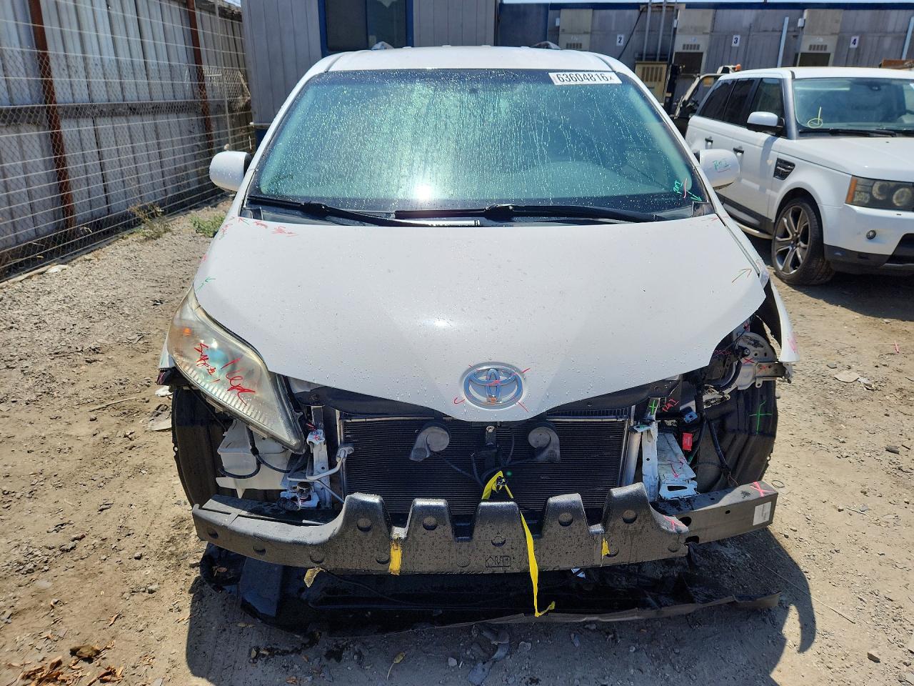 2012 Toyota Sienna Le White vin: 5TDKK3DC5CS271016