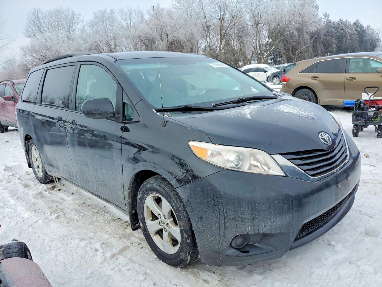 2013 Toyota Sienna Le Черный vin: 5TDKK3DC5DS357332