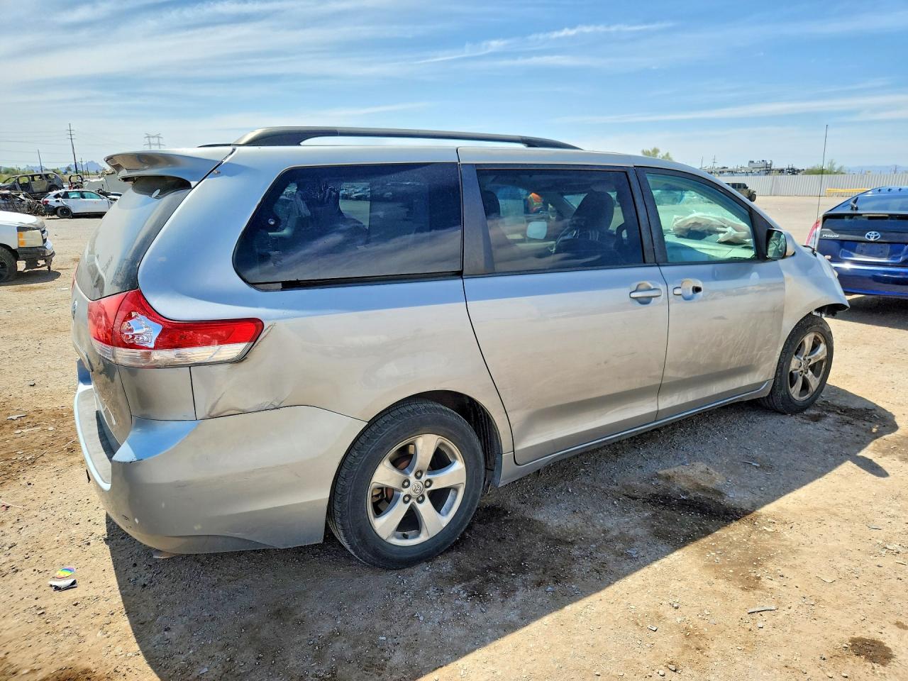 2013 Toyota Sienna Le Silver vin: 5TDKK3DC5DS378939