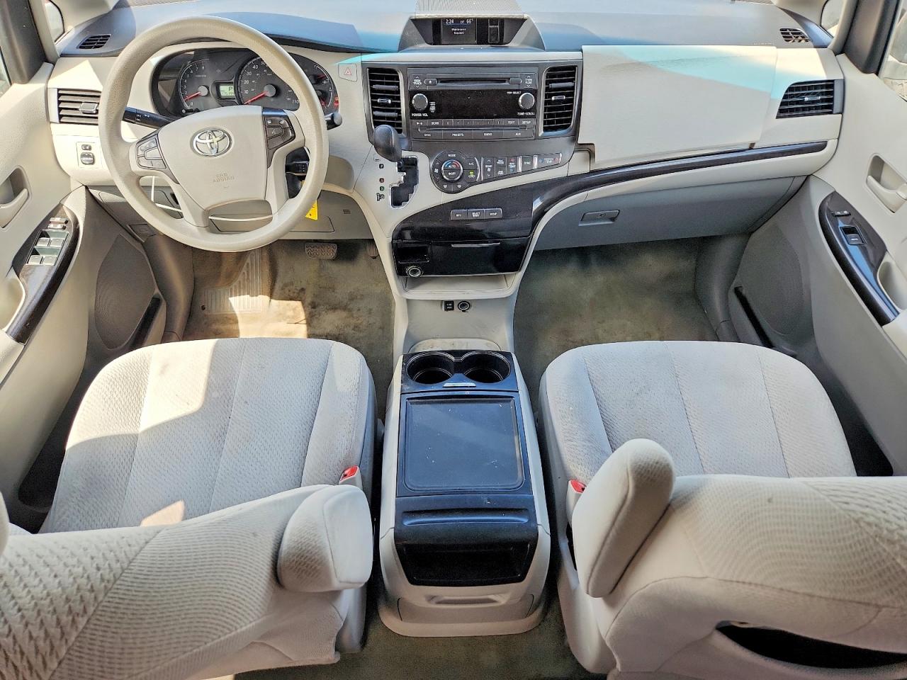 2014 Toyota Sienna Le Gray vin: 5TDKK3DC5ES435691