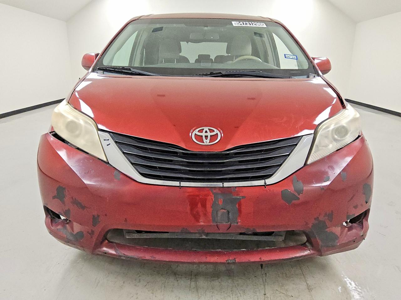 2014 Toyota Sienna Le Maroon vin: 5TDKK3DC5ES456430