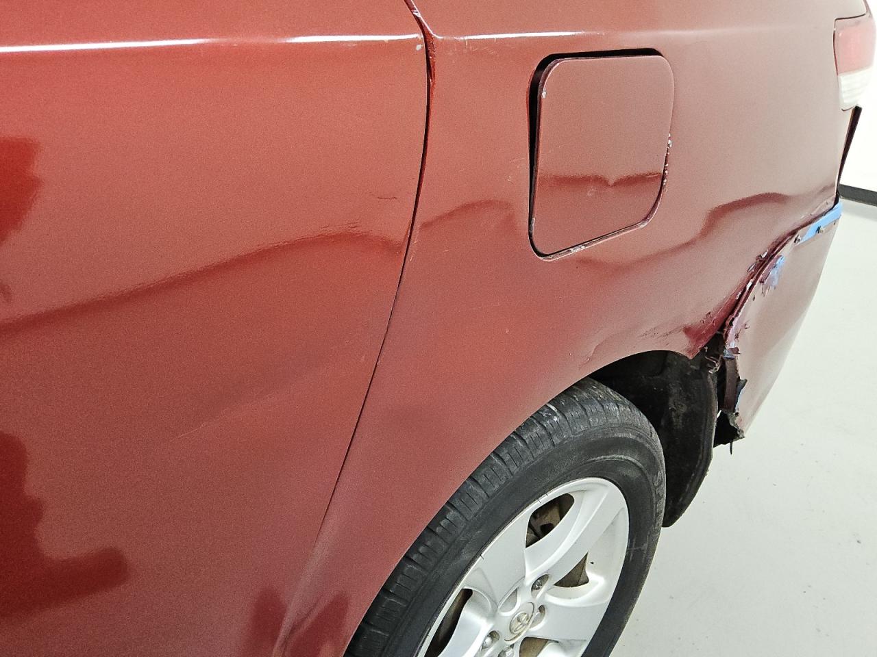 2014 Toyota Sienna Le Maroon vin: 5TDKK3DC5ES456430 Damage: Left Qtr Panel, Dent(S) W/ Paint Dmg, > 12 Inches