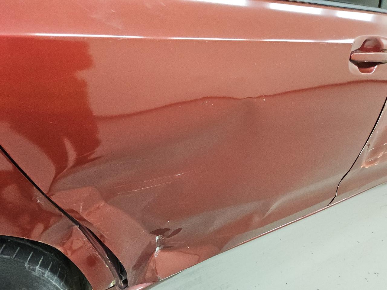 2014 Toyota Sienna Le Maroon vin: 5TDKK3DC5ES456430 Damage: Right Rear Door, Severe Damage, Replacement Required