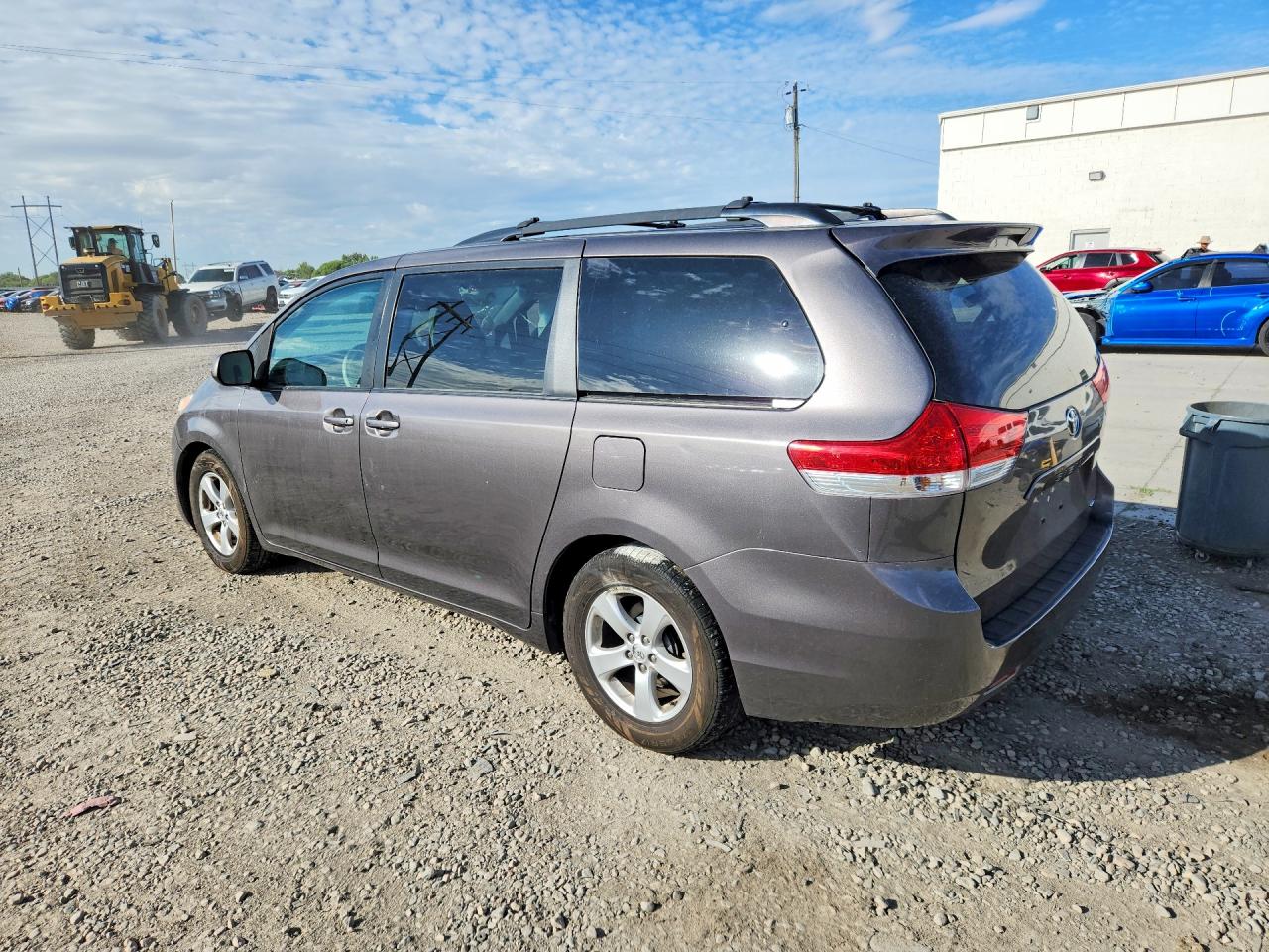 2014 Toyota Sienna Le Gray vin: 5TDKK3DC5ES494319