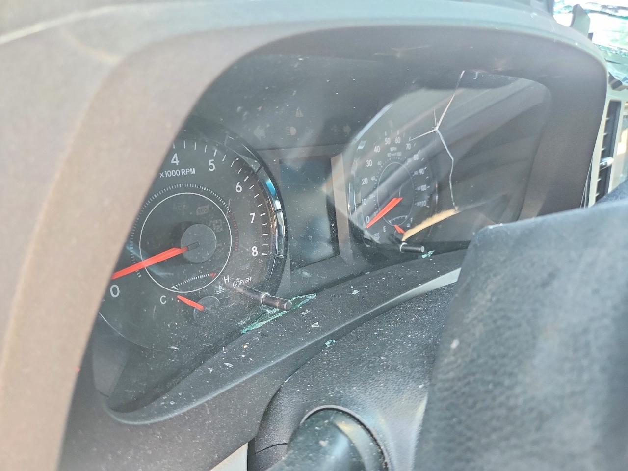 2015 Toyota Sienna Le Красный vin: 5TDKK3DC5FS618560