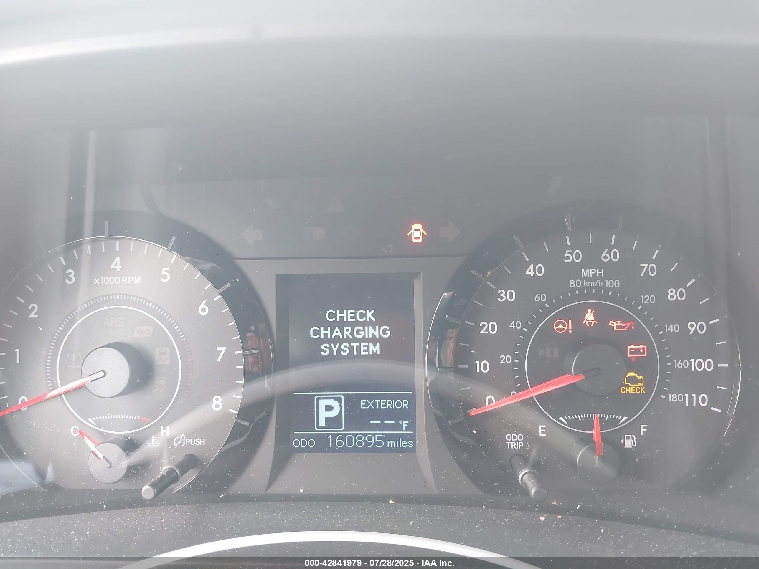 2015 Toyota Sienna Le 8 Passenger Gray vin: 5TDKK3DC5FS631759
