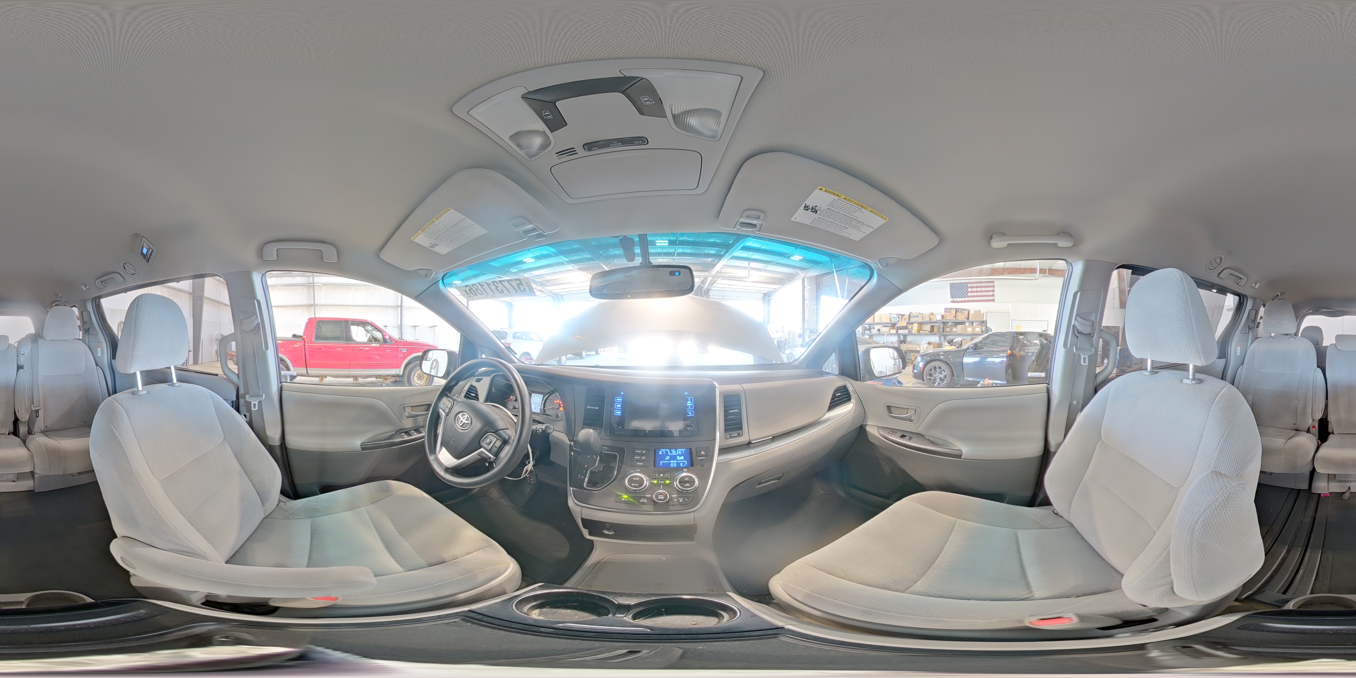 2015 Toyota Sienna Le Silver vin: 5TDKK3DC5FS644110
