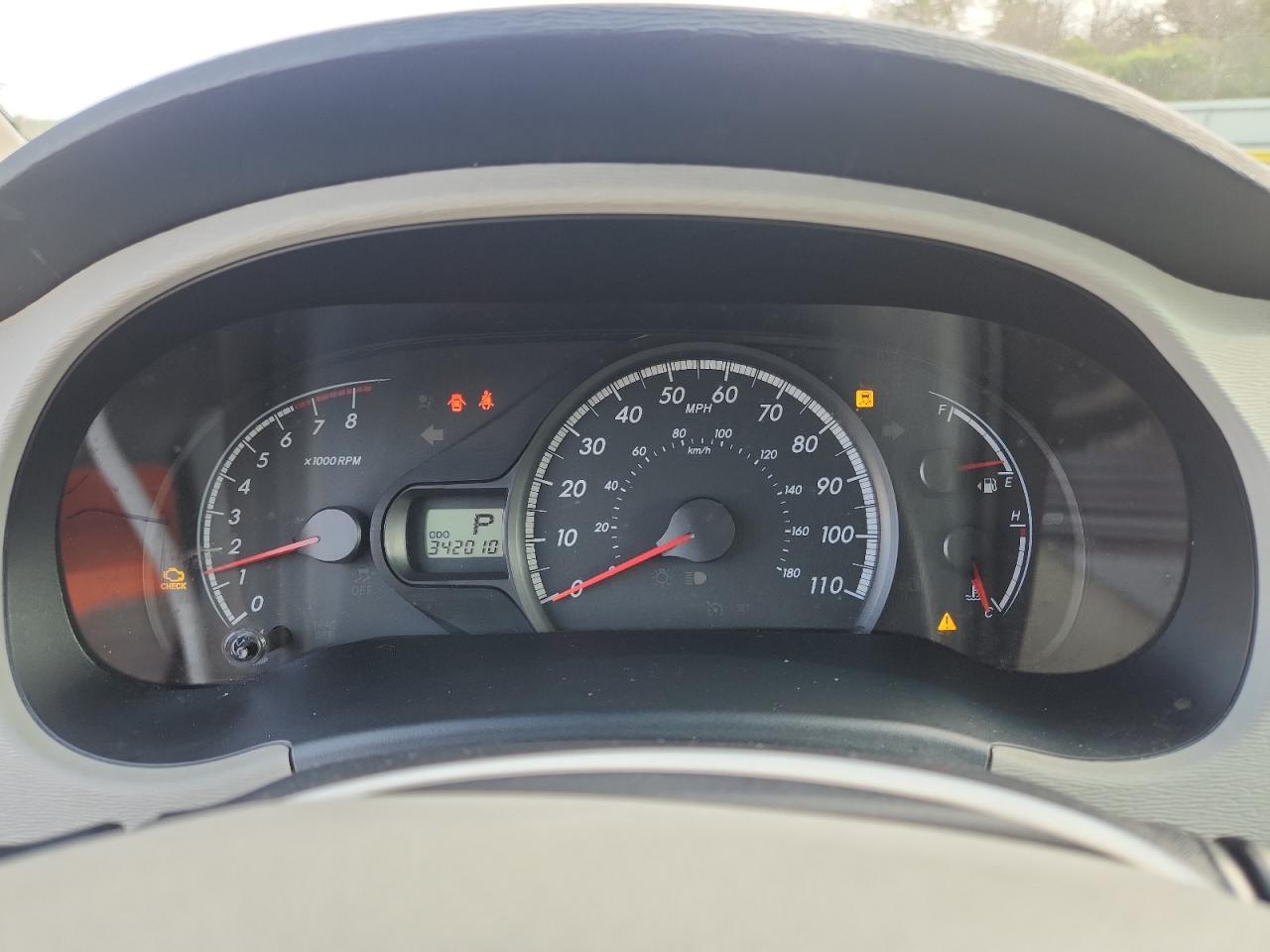 2011 Toyota Sienna Le Gray vin: 5TDKK3DC6BS085998 Damage: Warning Light - Engine, On, Unacceptable