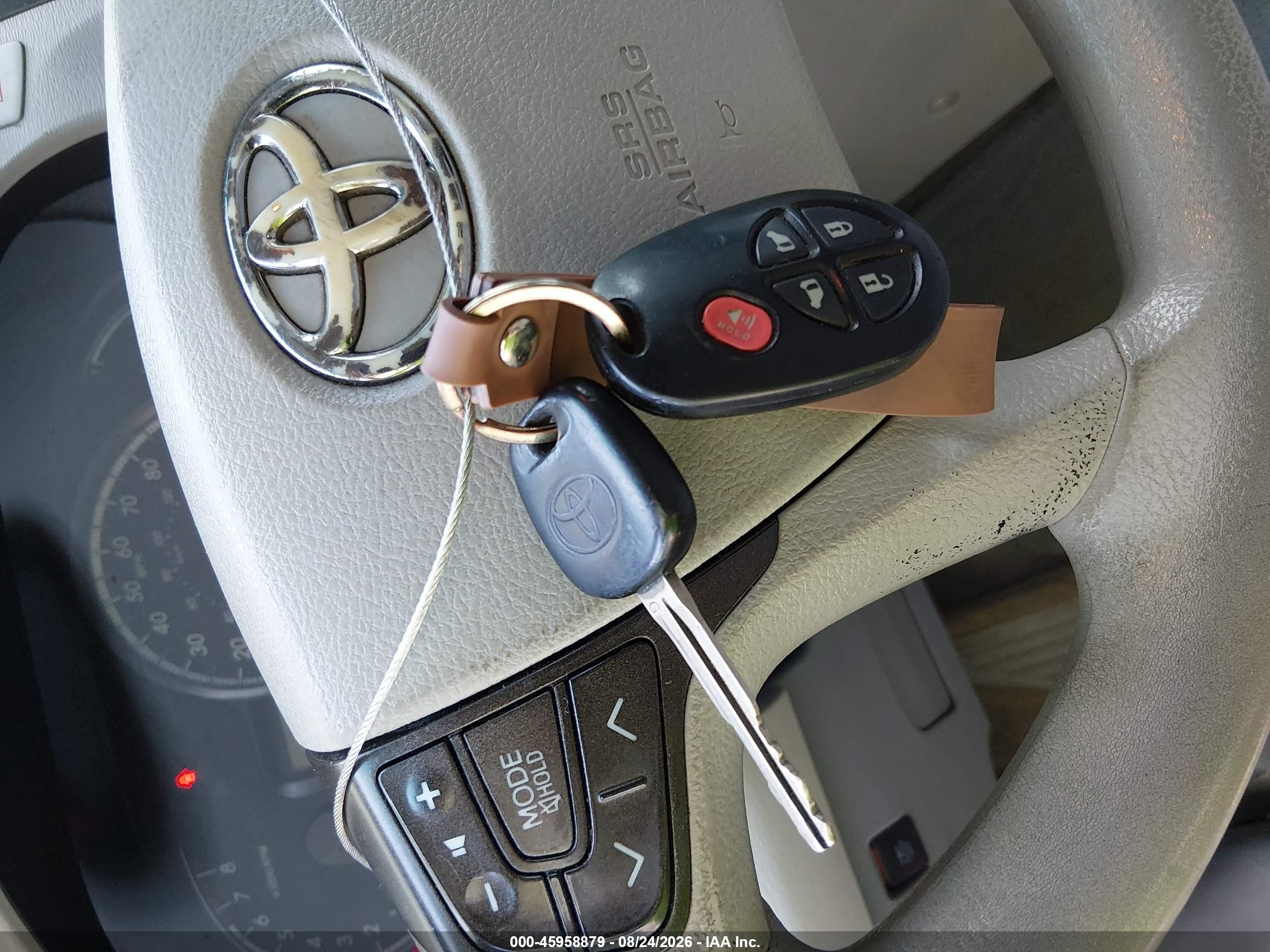 2011 Toyota Sienna Le V6 Blue vin: 5TDKK3DC6BS162725