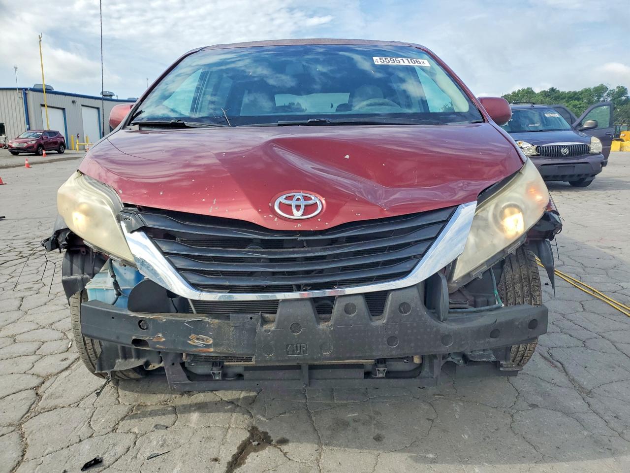 2012 Toyota Sienna Le Red vin: 5TDKK3DC6CS180272