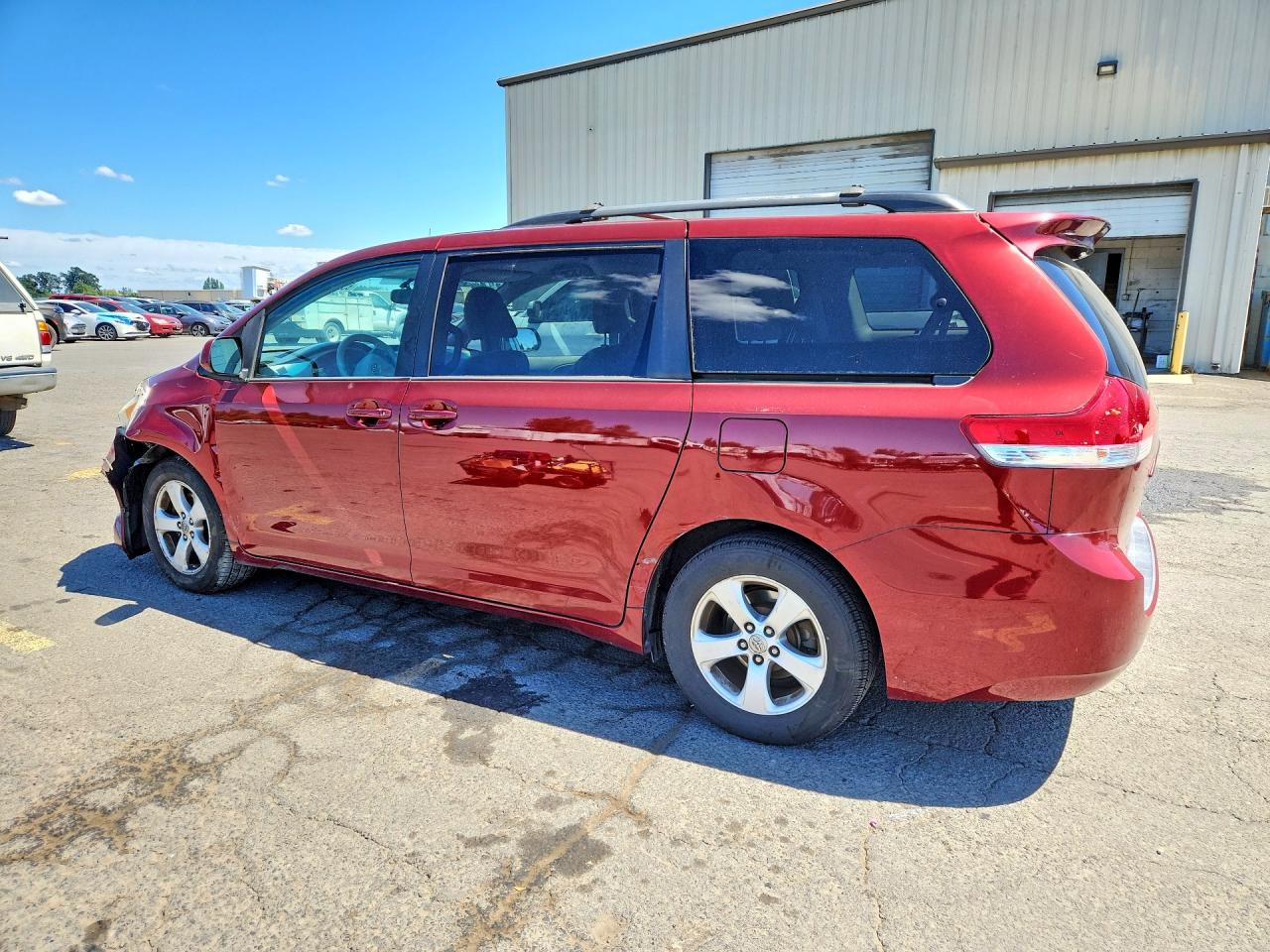 2013 Toyota Sienna Le Red vin: 5TDKK3DC6DS318006